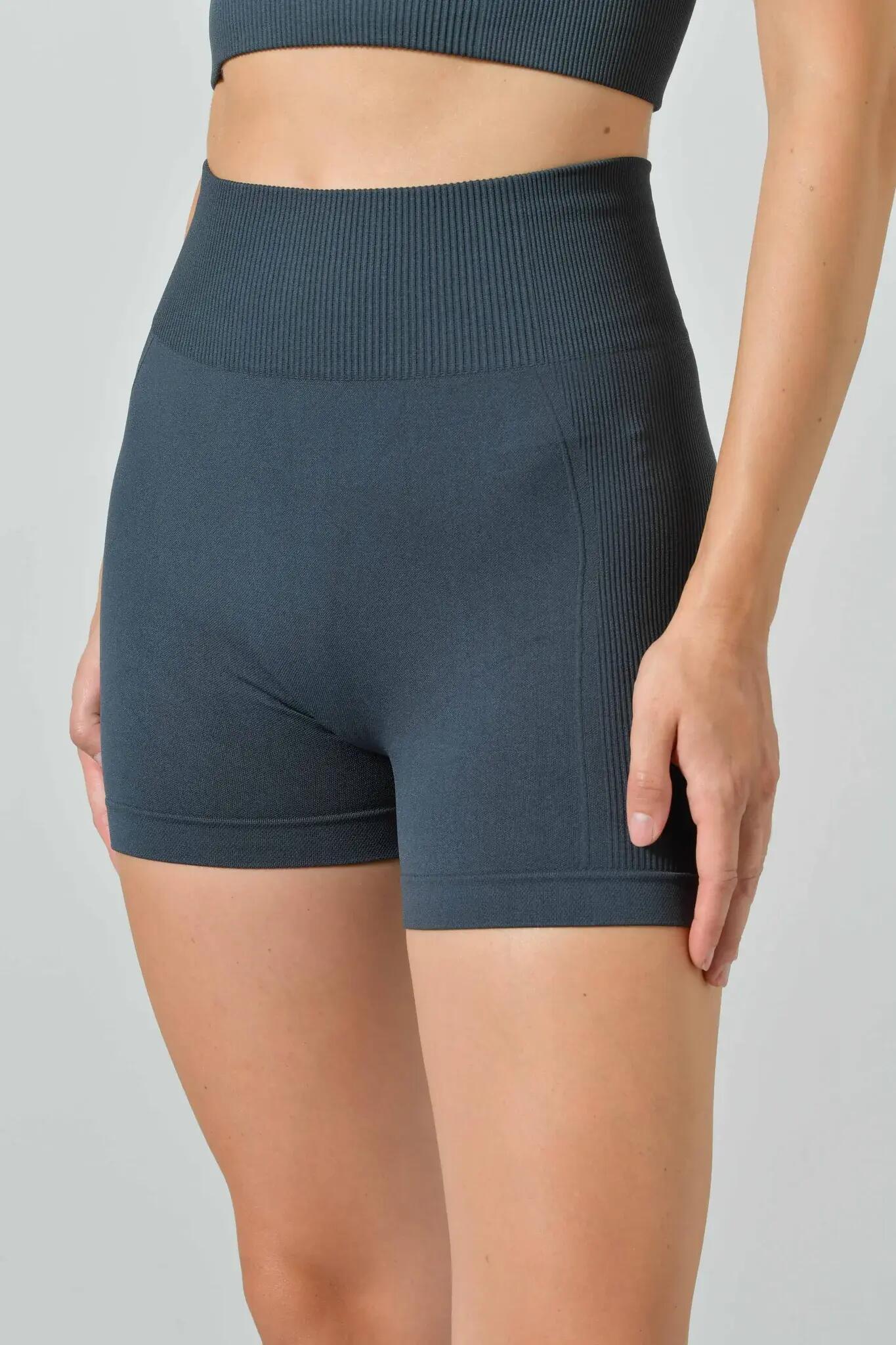 Dámské kraťasy Omm Yoga s vysokým pasem od Risalti Ilena 5/5