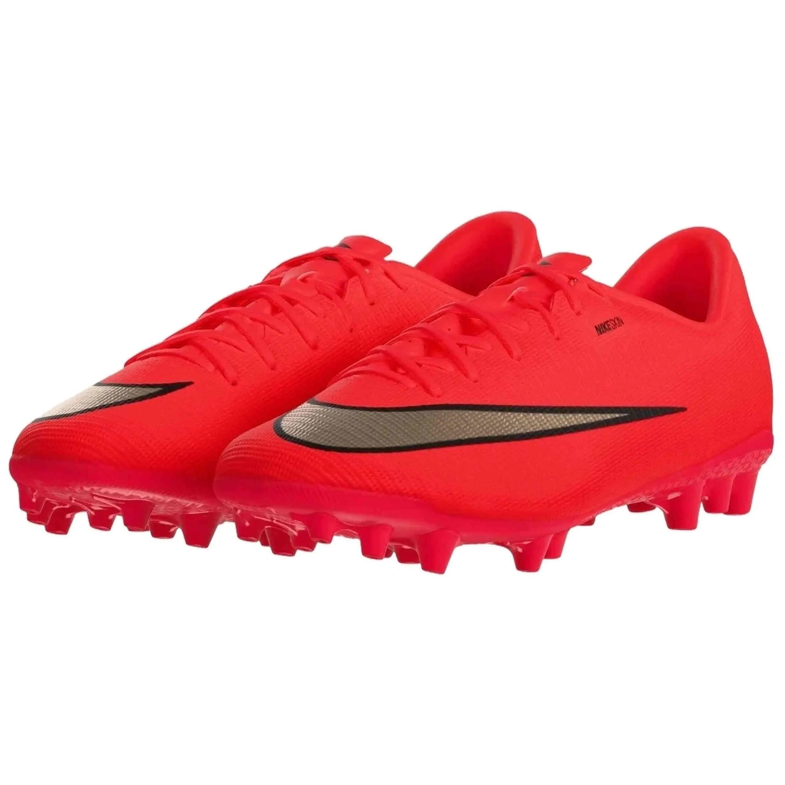 Scarpe da calcio Nike modello Mercurial Vapor 17 Academy per uomini 3/4