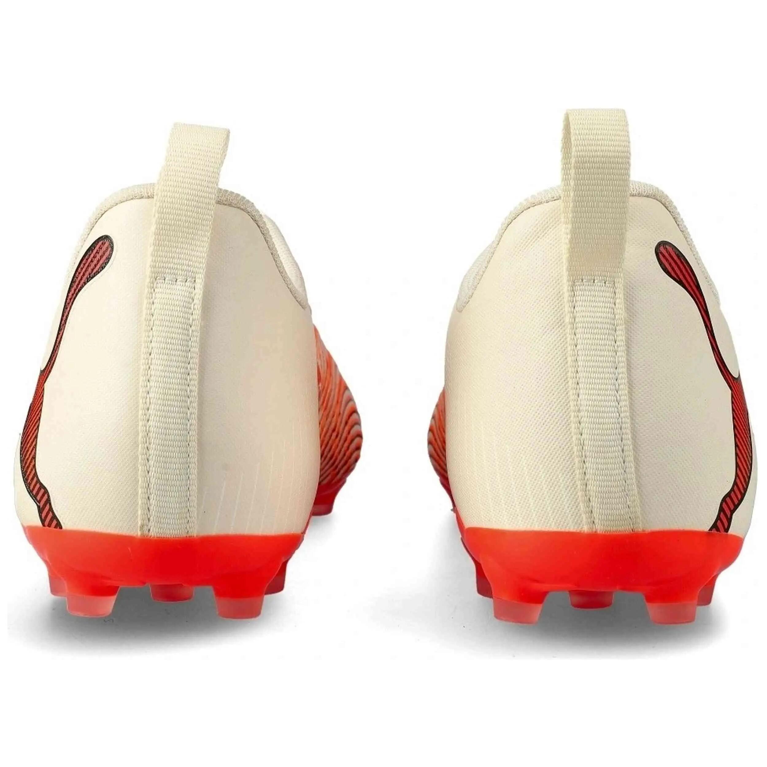 Voetbalschoenen Puma model Future 9 Play MG voor unisex jongens 4/5