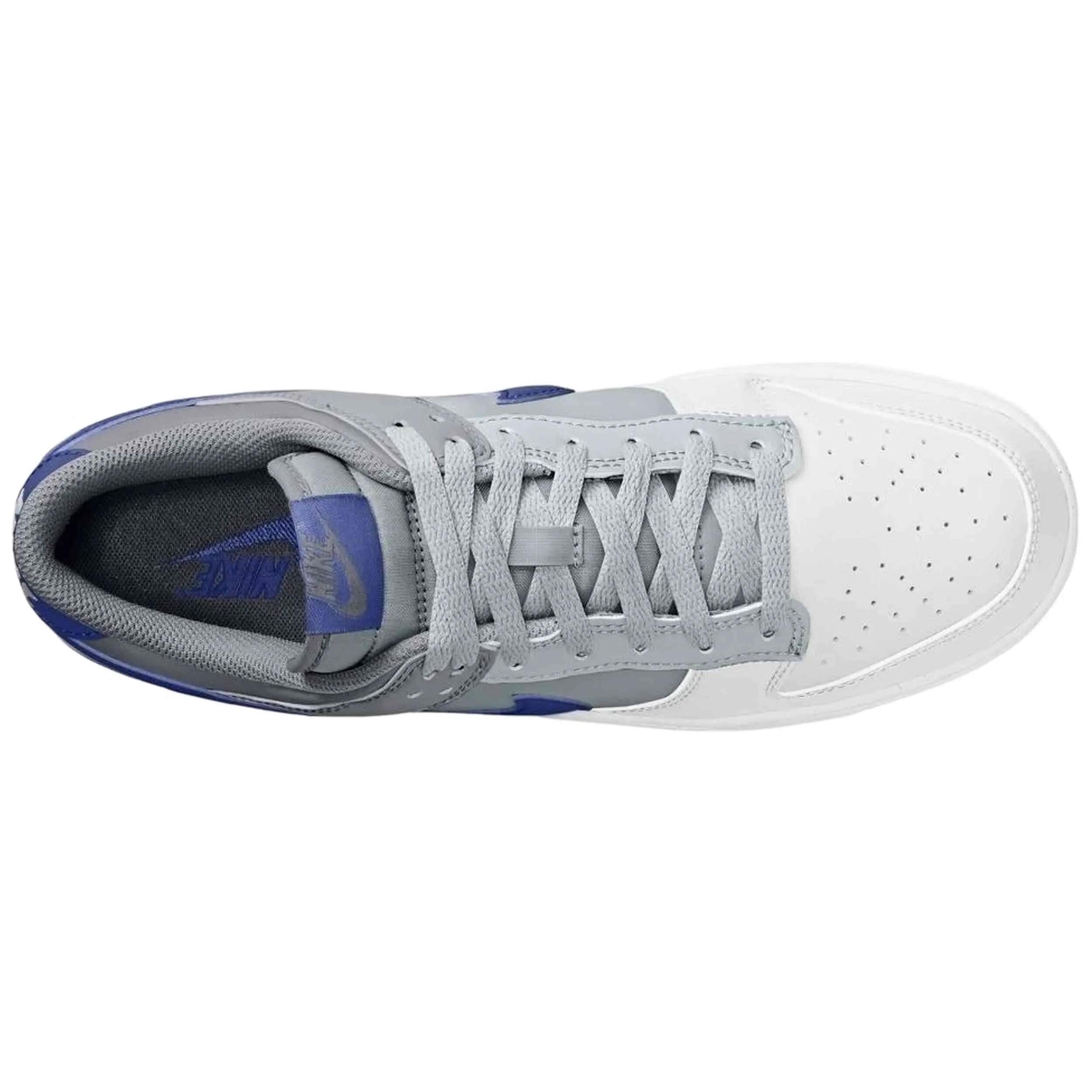 Zapatillas Nike modelo Dunk Low Retro "Wolf Grey/Deep Royal Blue" para hombre 3/4