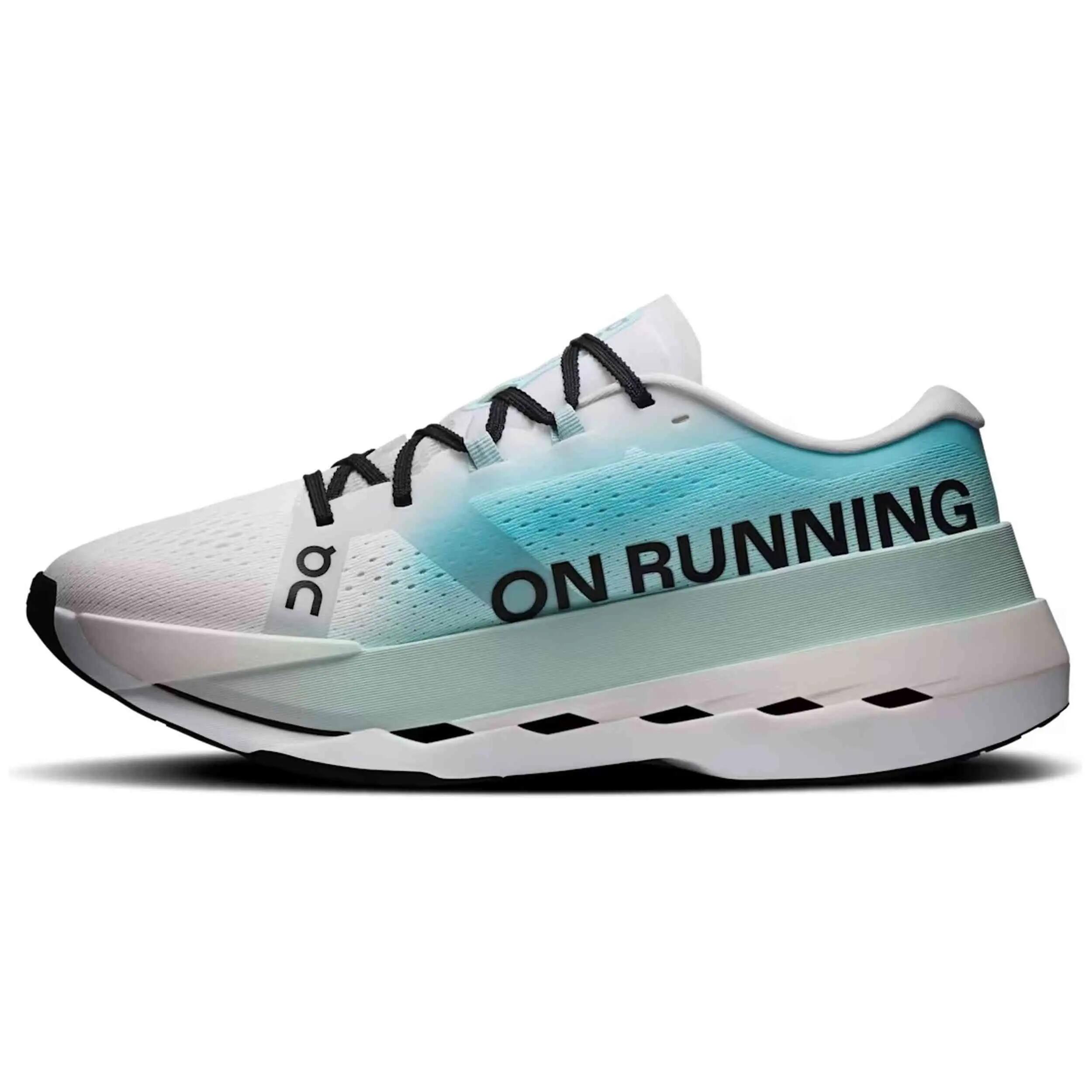 Scarpe da running On modello Cloudboom Max "White Flurry" per uomini 4/5