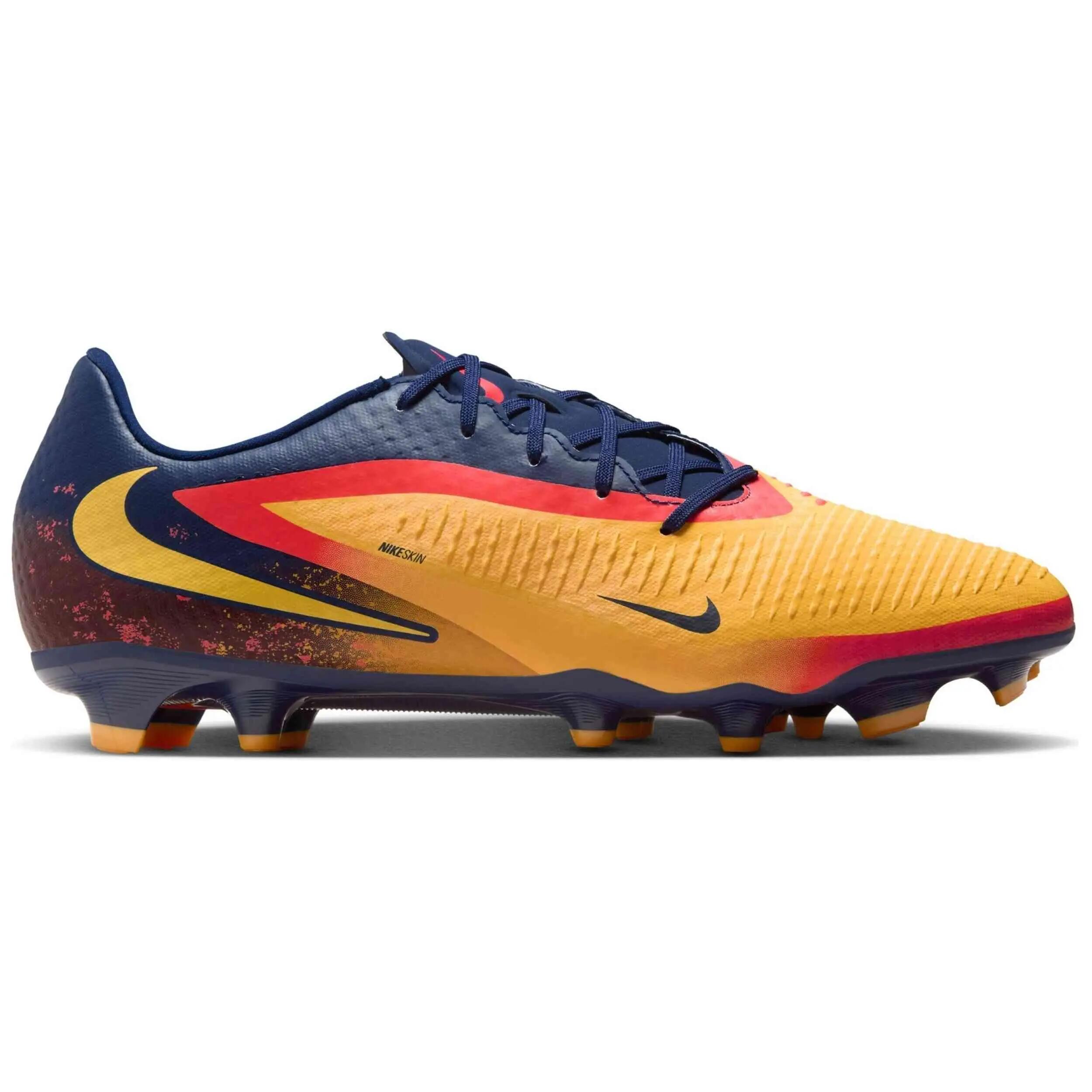 NIKE picture