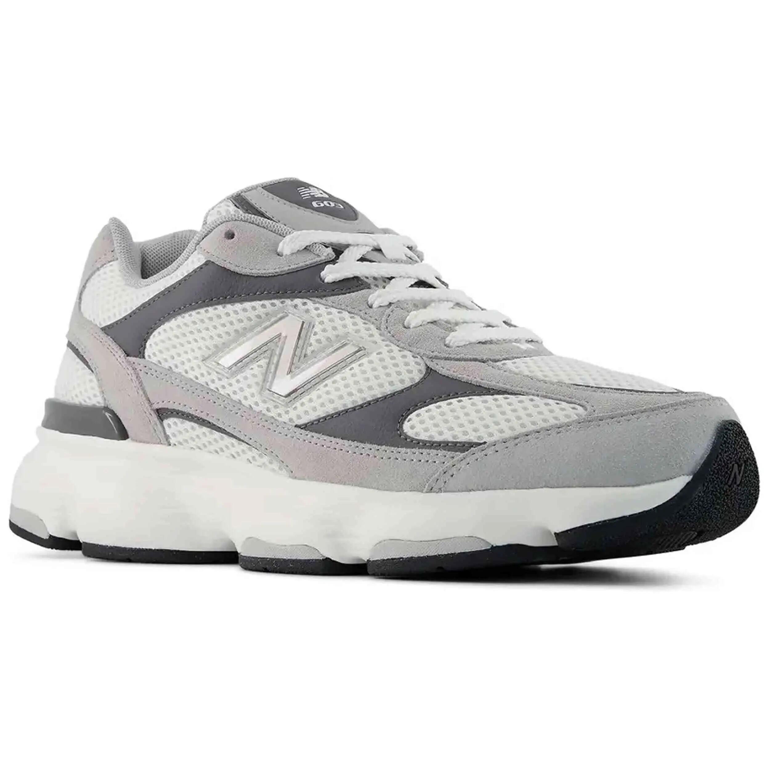 Turnschuhe New Balance Modell M6032OD für männer 3/5