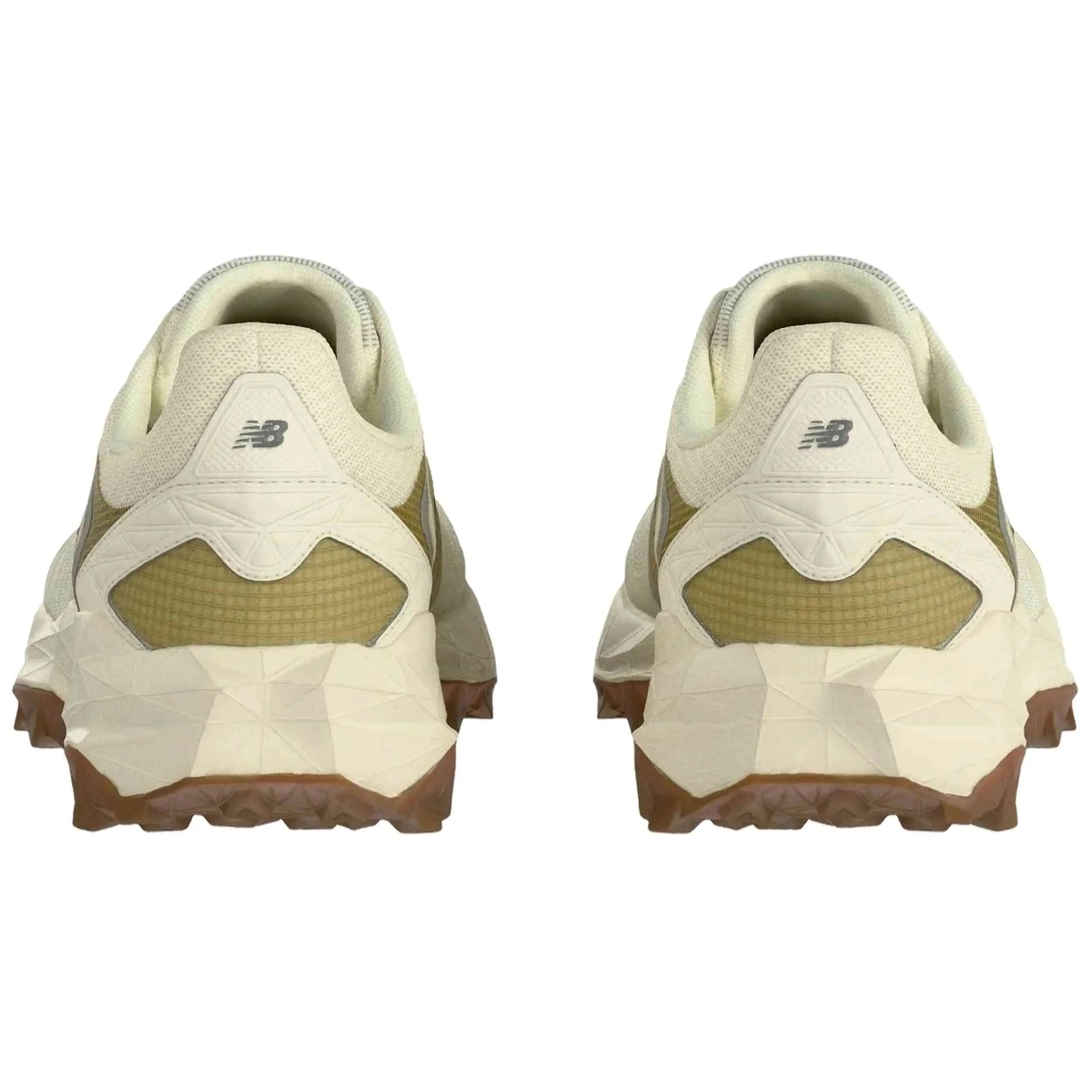 Turnschuhe New Balance Modell 077-54433084965203 für männer 4/4