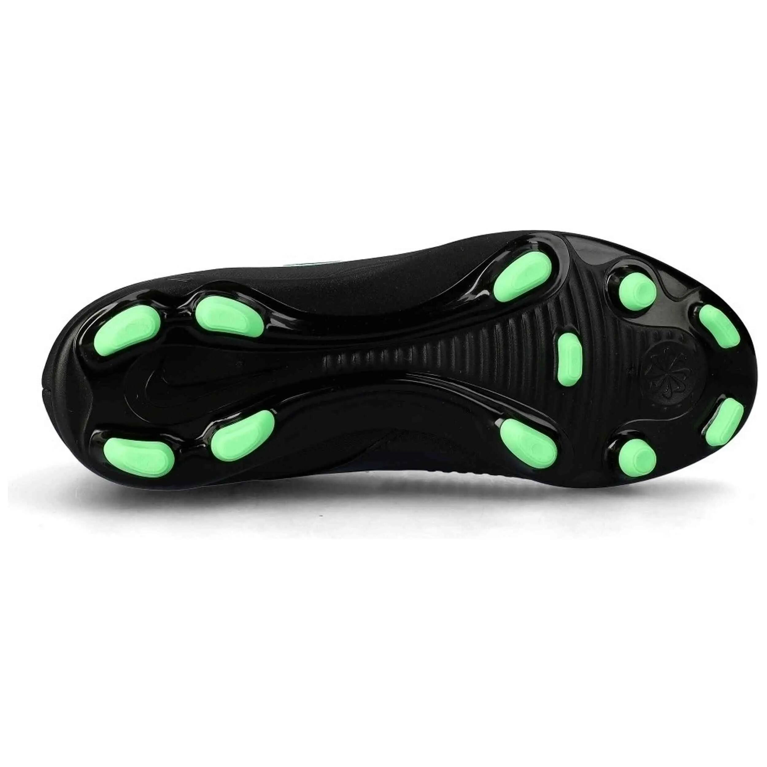 Chuteiras Nike modelo Phantom 6 Club para crianças unissex 4/5