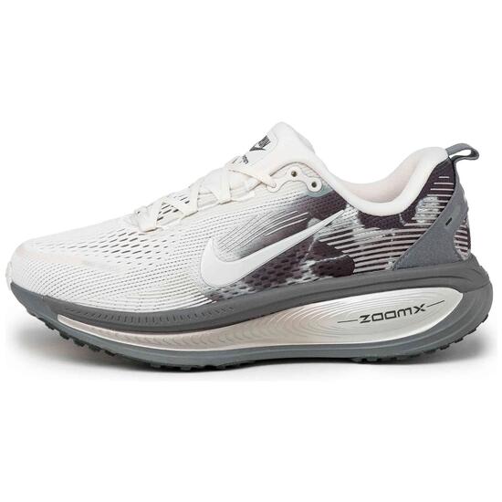 Zapatillas de running Nike modelo Vomero 18 SE para mujer