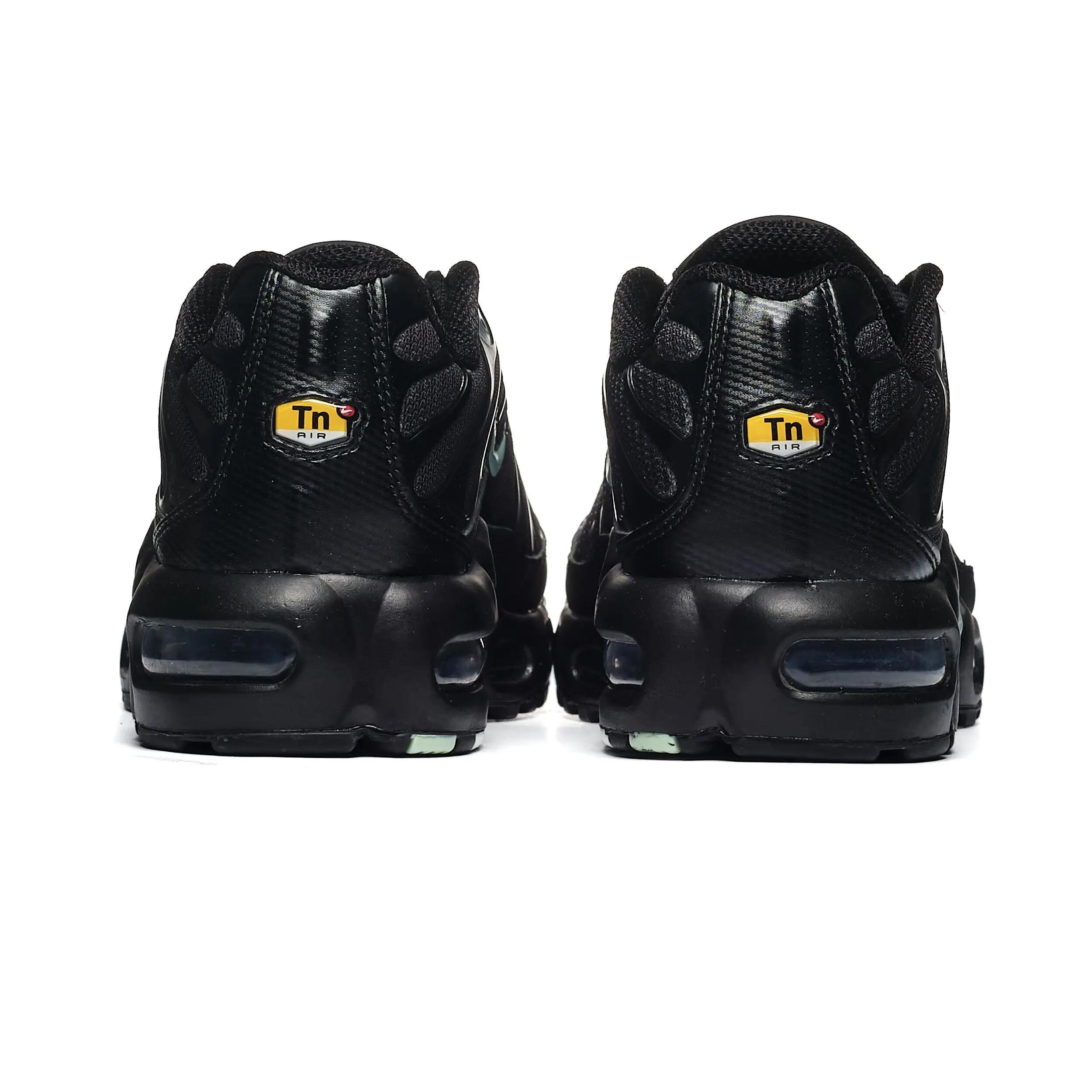 Dziecięce sneakersy Nike AIR MAX PLUS GS MTDH IF6169-010 6/6