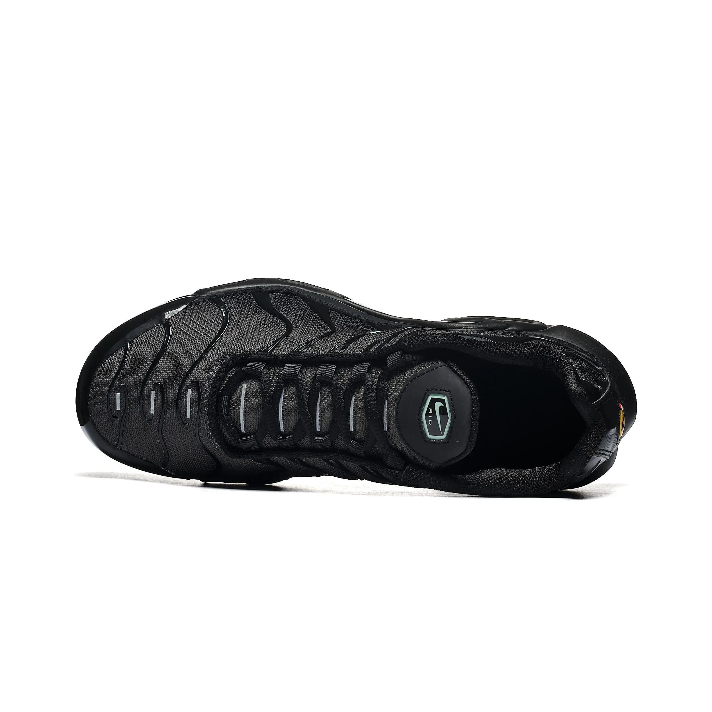 Dziecięce sneakersy Nike AIR MAX PLUS GS MTDH IF6169-010 4/6