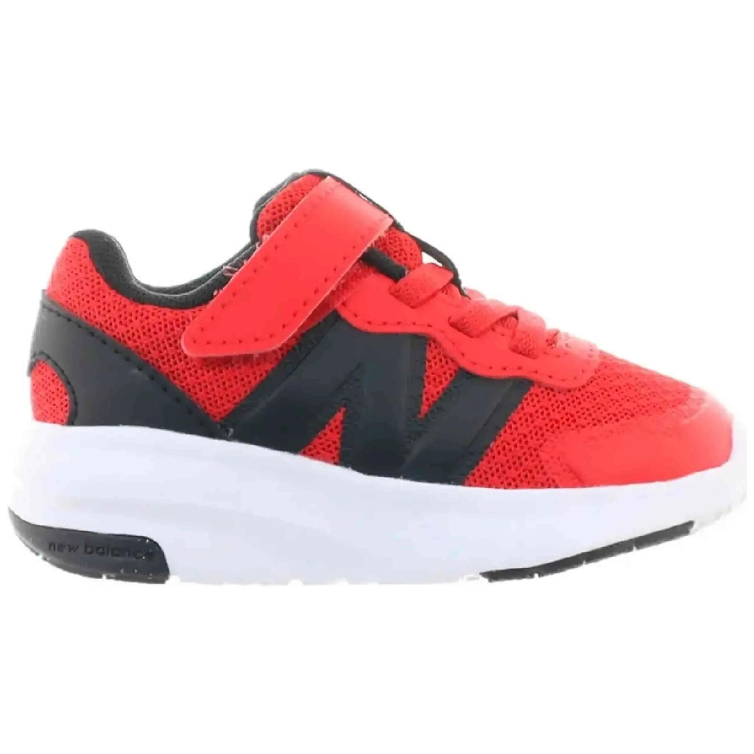 NEW BALANCE picture