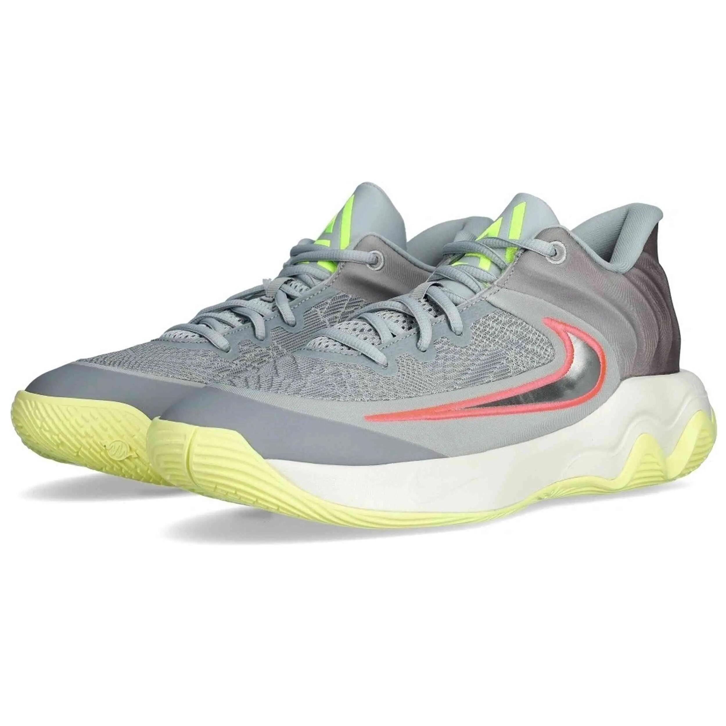 NIKE picture