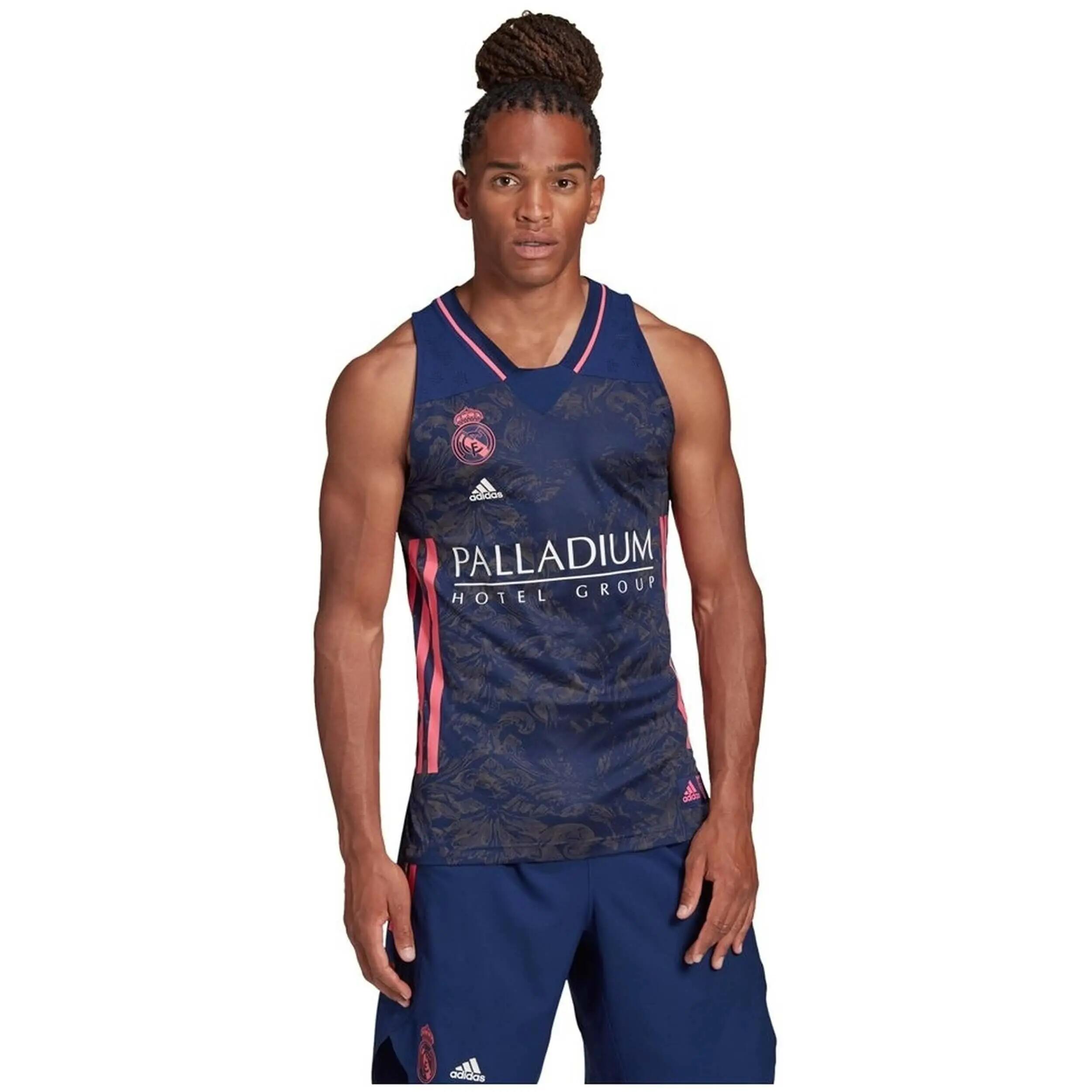 Maglia da basket Adidas modello GI4586 per uomini 4/5