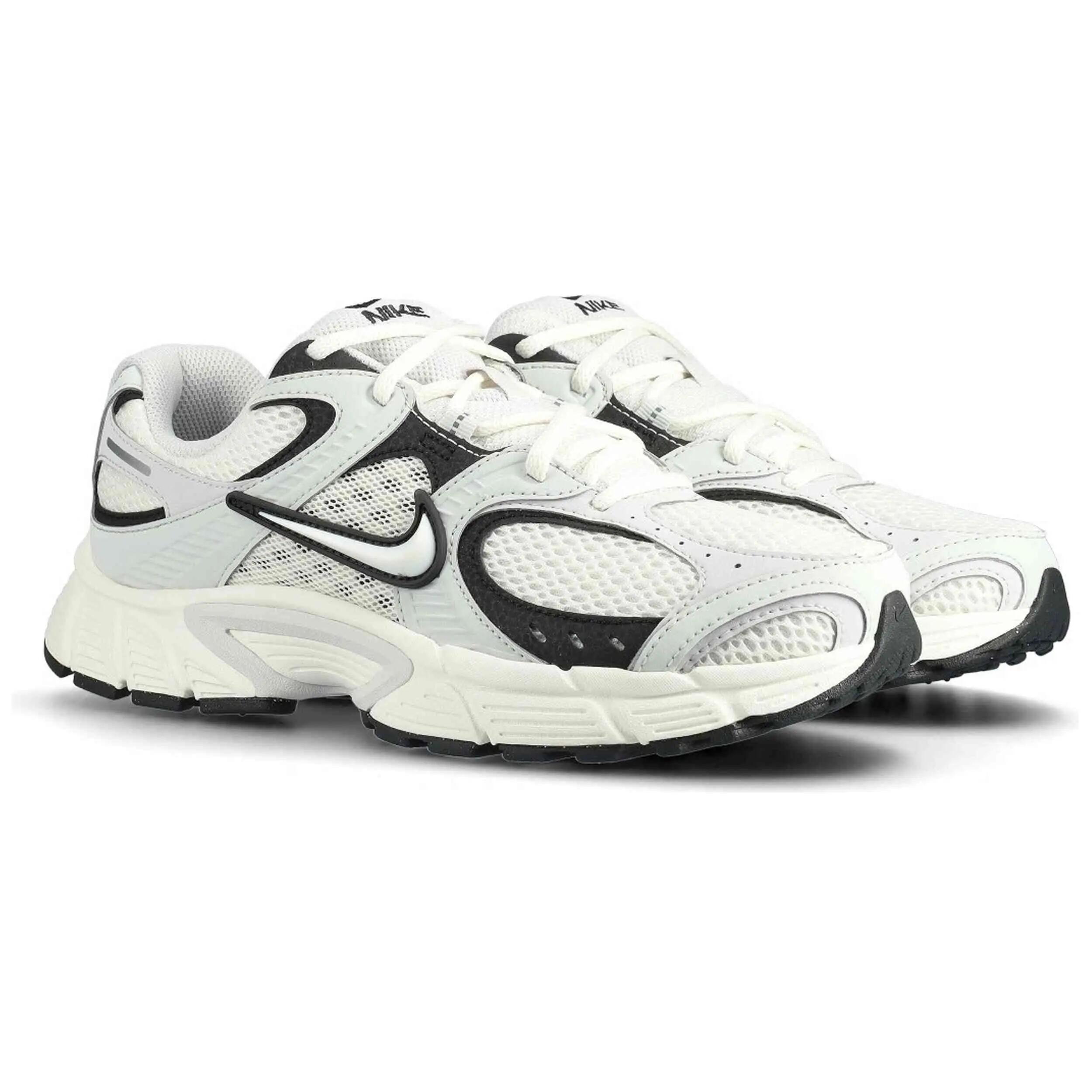 Scarpe Nike modello Zoom Air per uomini 3/5