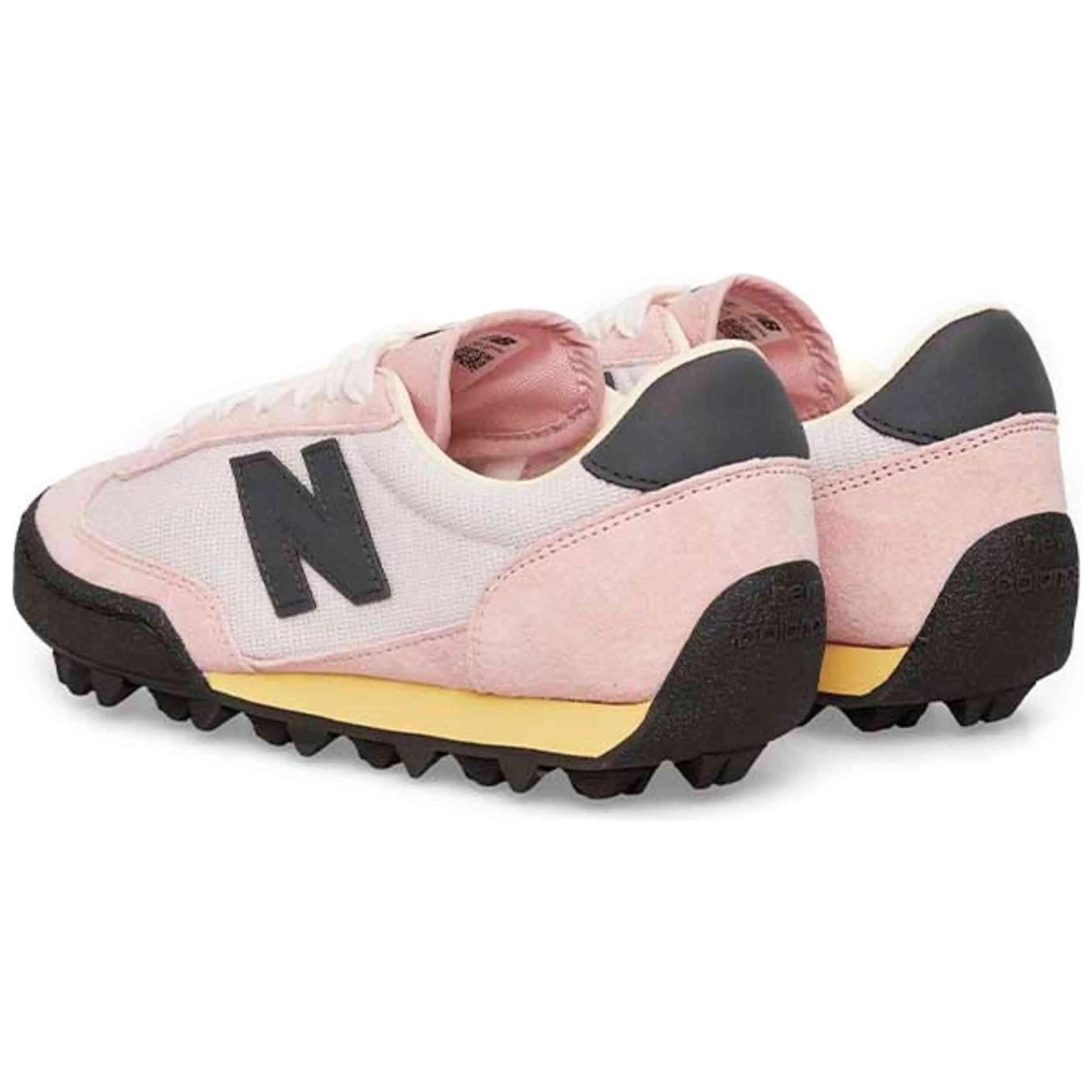 Zapatillas New Balance modelo UGTR2B7 para mujer 4/5