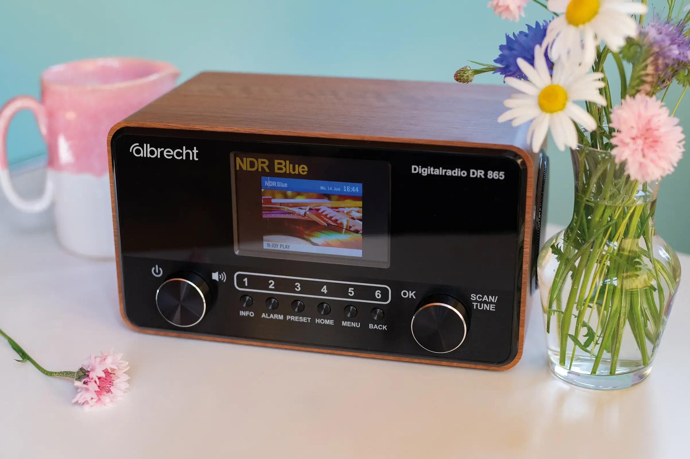 Radio DAB+ FM senior grosses touches écran couleur 4" Bluetooth Albrecht DR 865 7/9