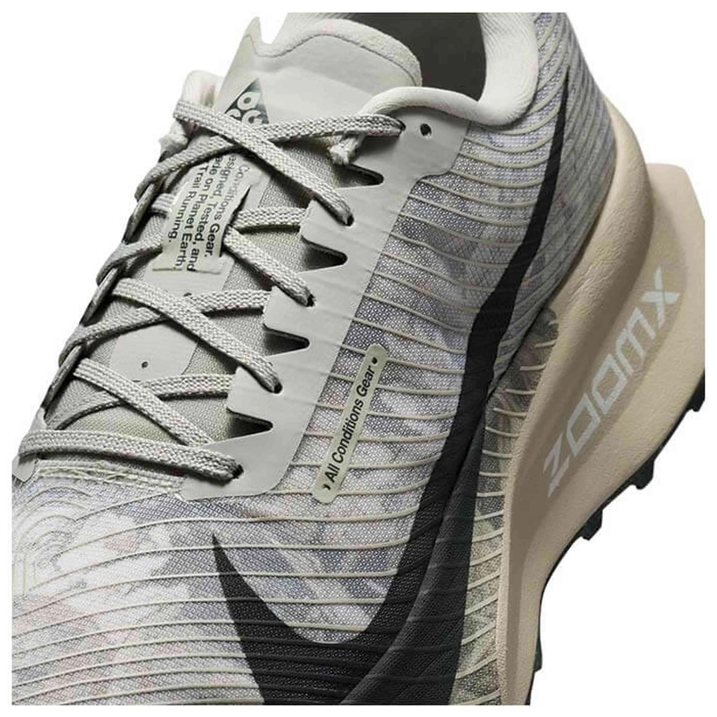 Baskets Nike modèle ACG Ultrafly Trail "Spruce Fog Sea Glass" pour homme 2/5