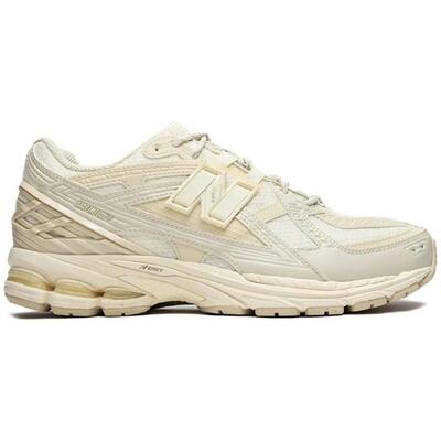 Schoen new balance model m1906nk voor unisex