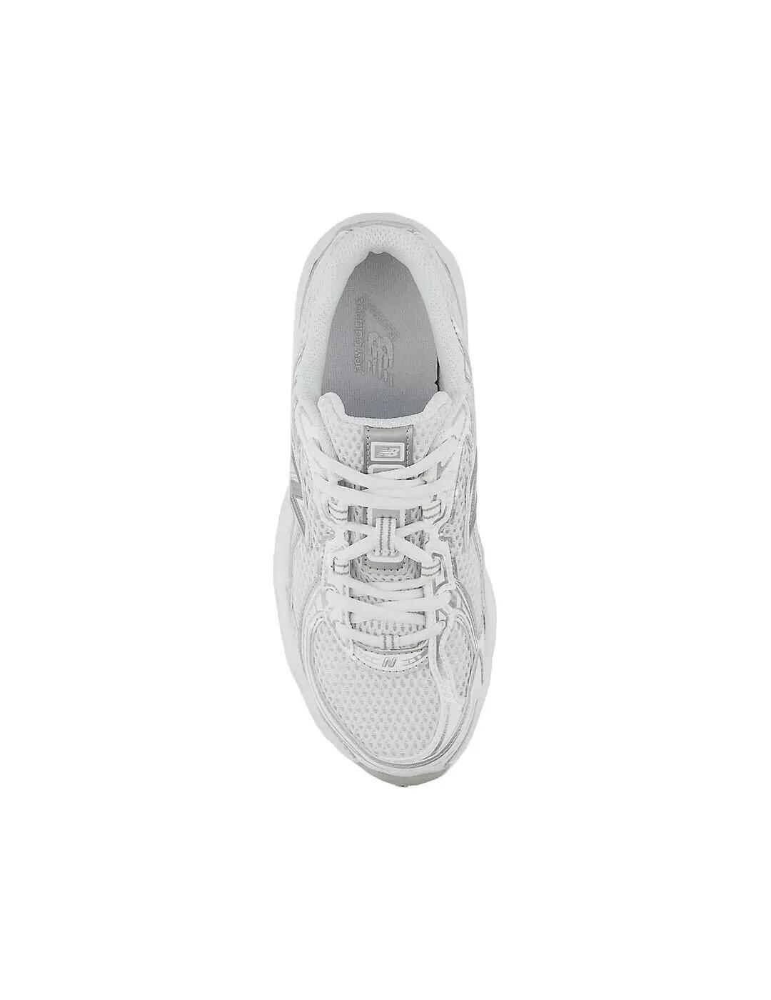 Chaussures pour enfant New Balance 740 Gris. 4/5