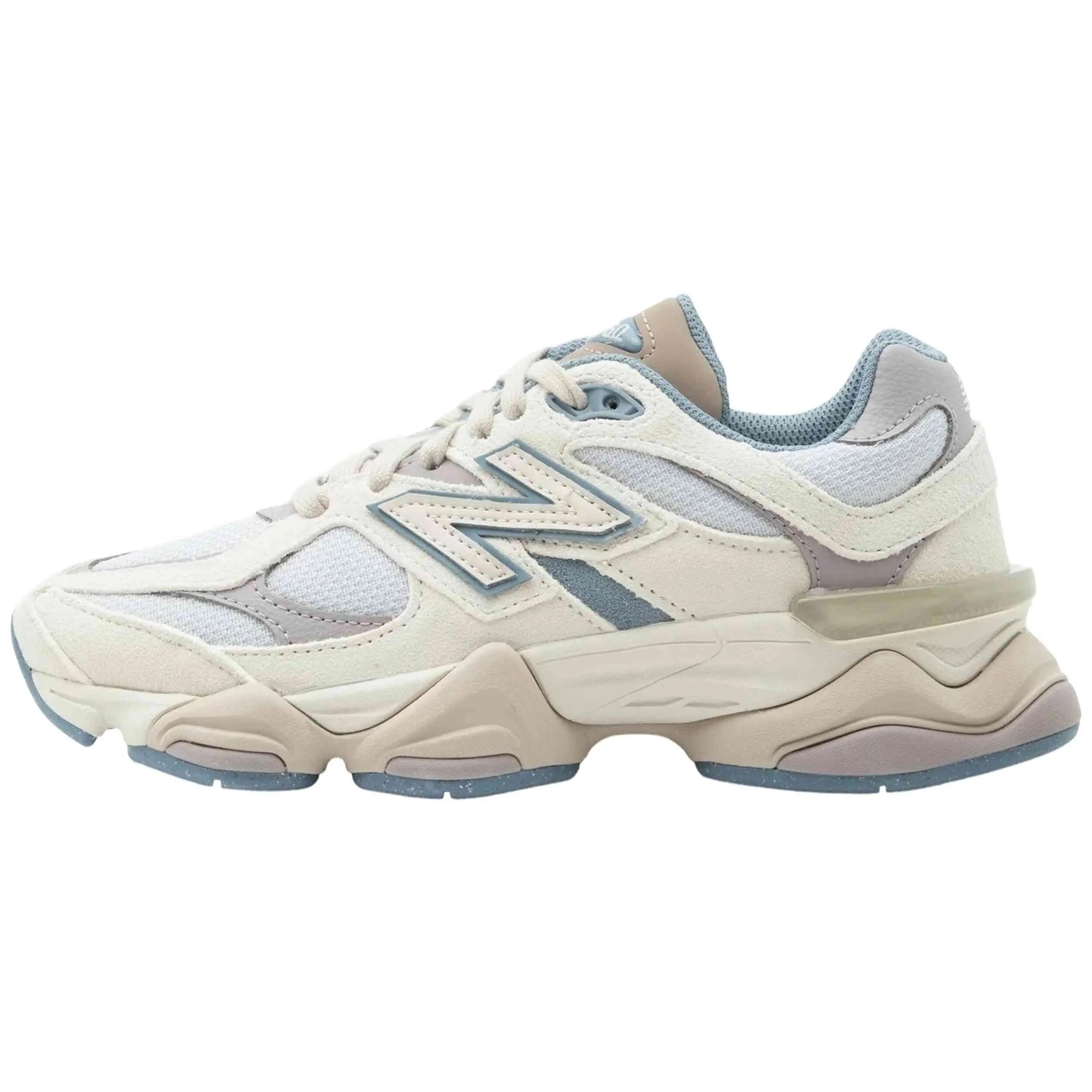 NEW BALANCE picture