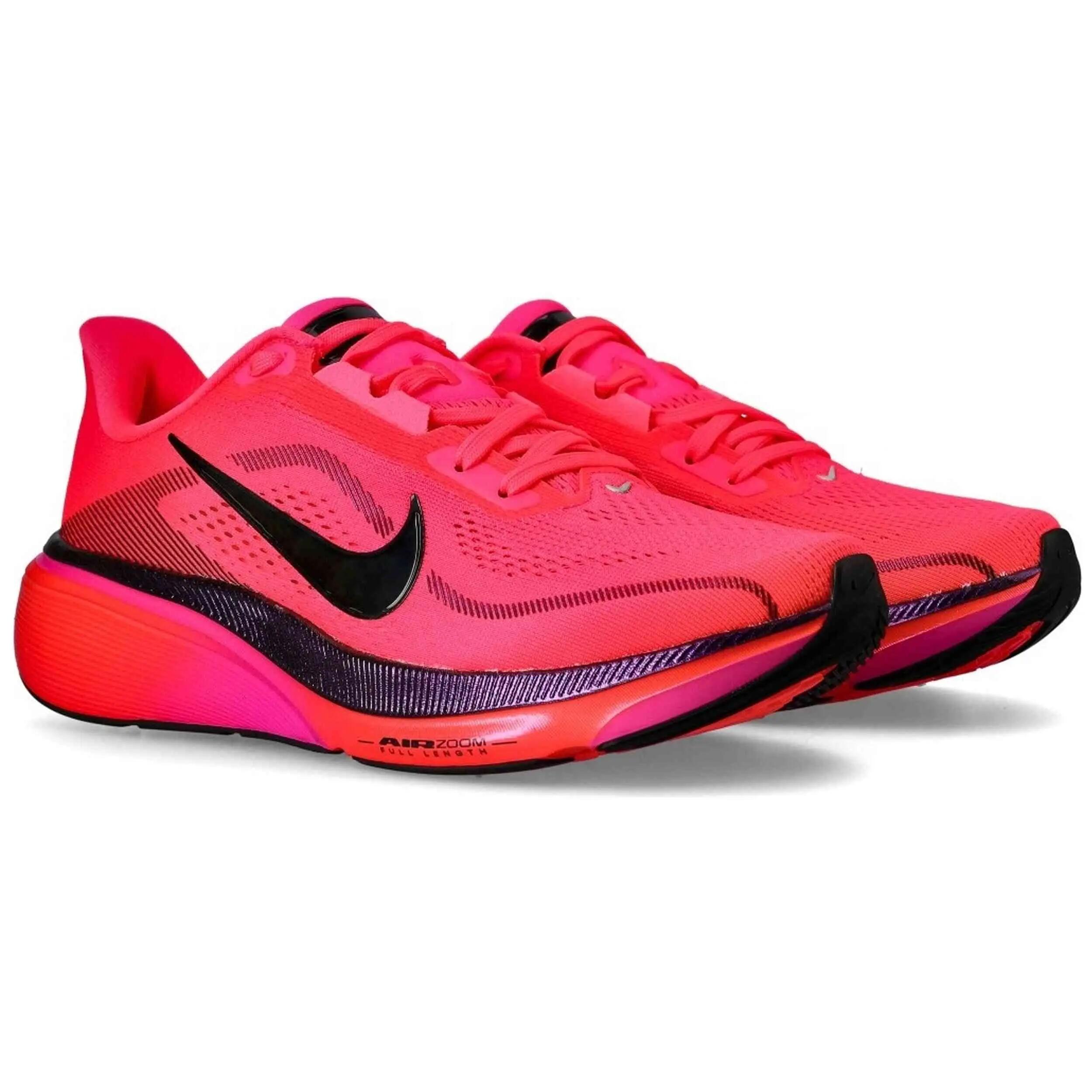 Scarpe Nike modello ZoomX Vaporfly Next% 3 per unisex 3/5