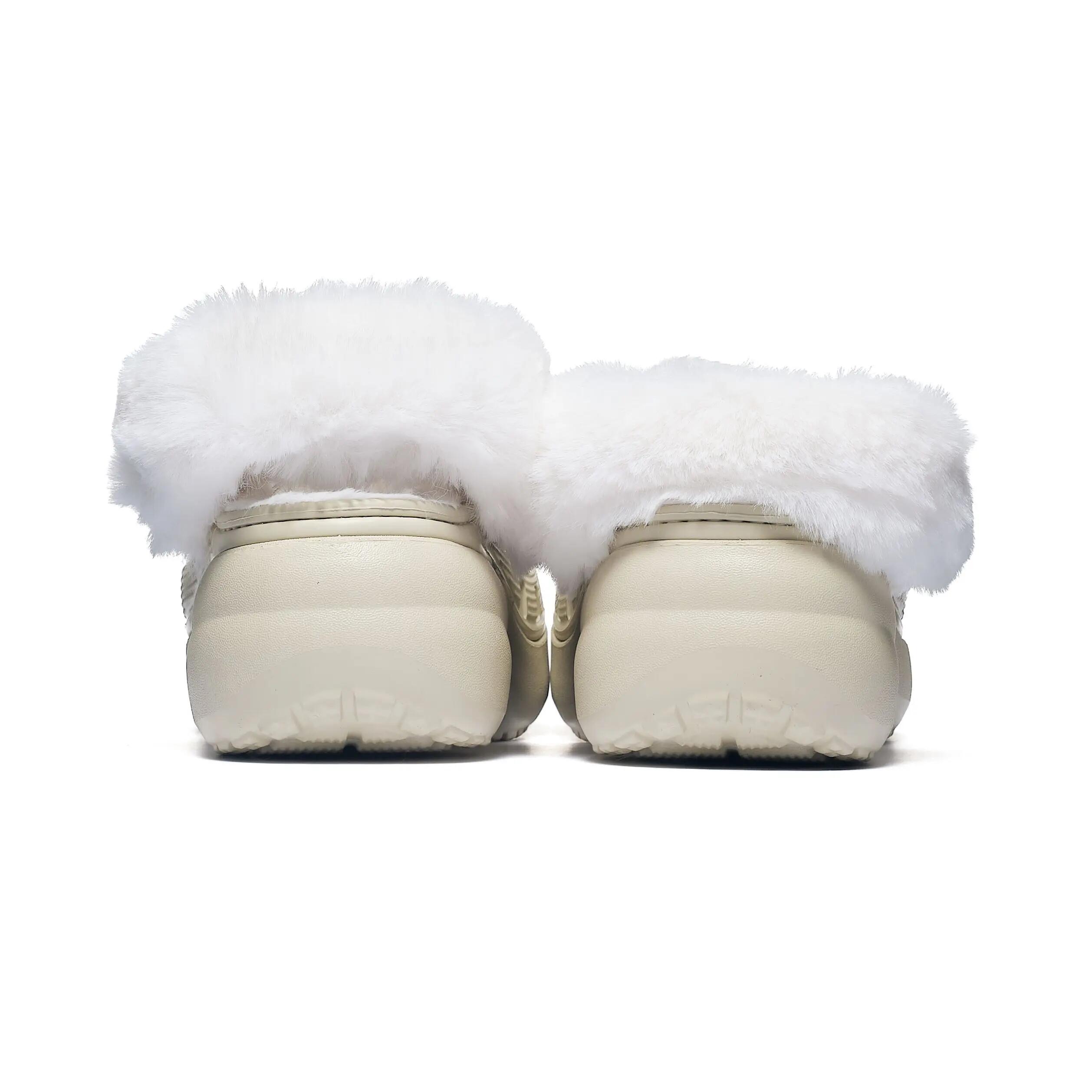 Damskie chodaki Crocs CLASSIC PLATFORM FUZZ LINED CLOG 212854-2Y2 6/6