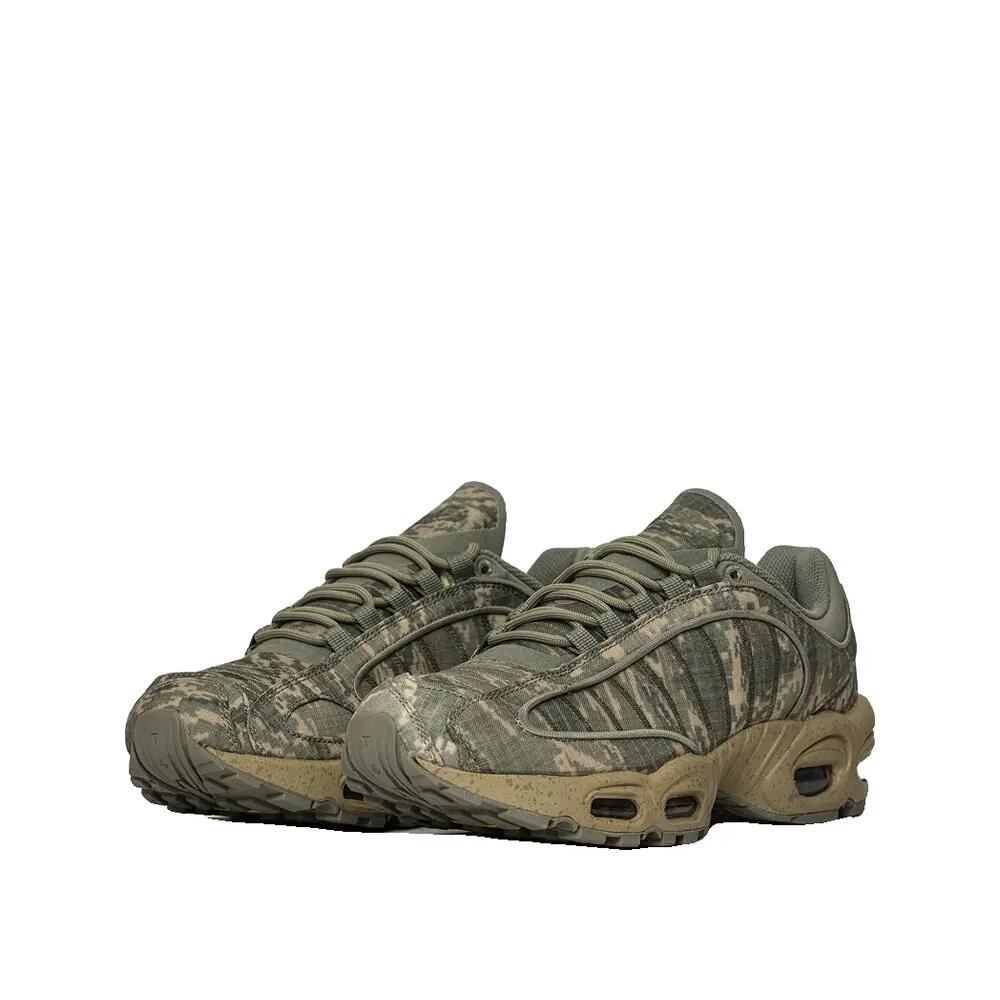 Chaussures Nike Air Max Tailwind IV SP Couleur Dark Stucco/Sandtrap 2/4