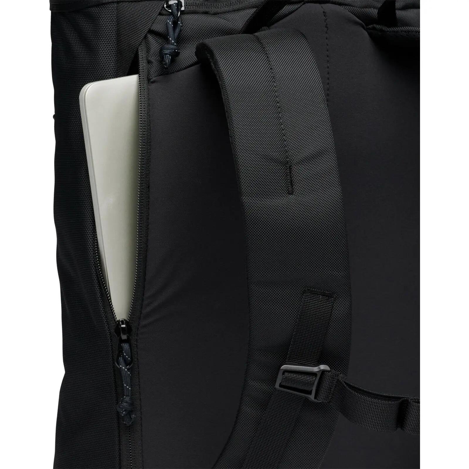 Daypack Street Creek 24 black 3/7