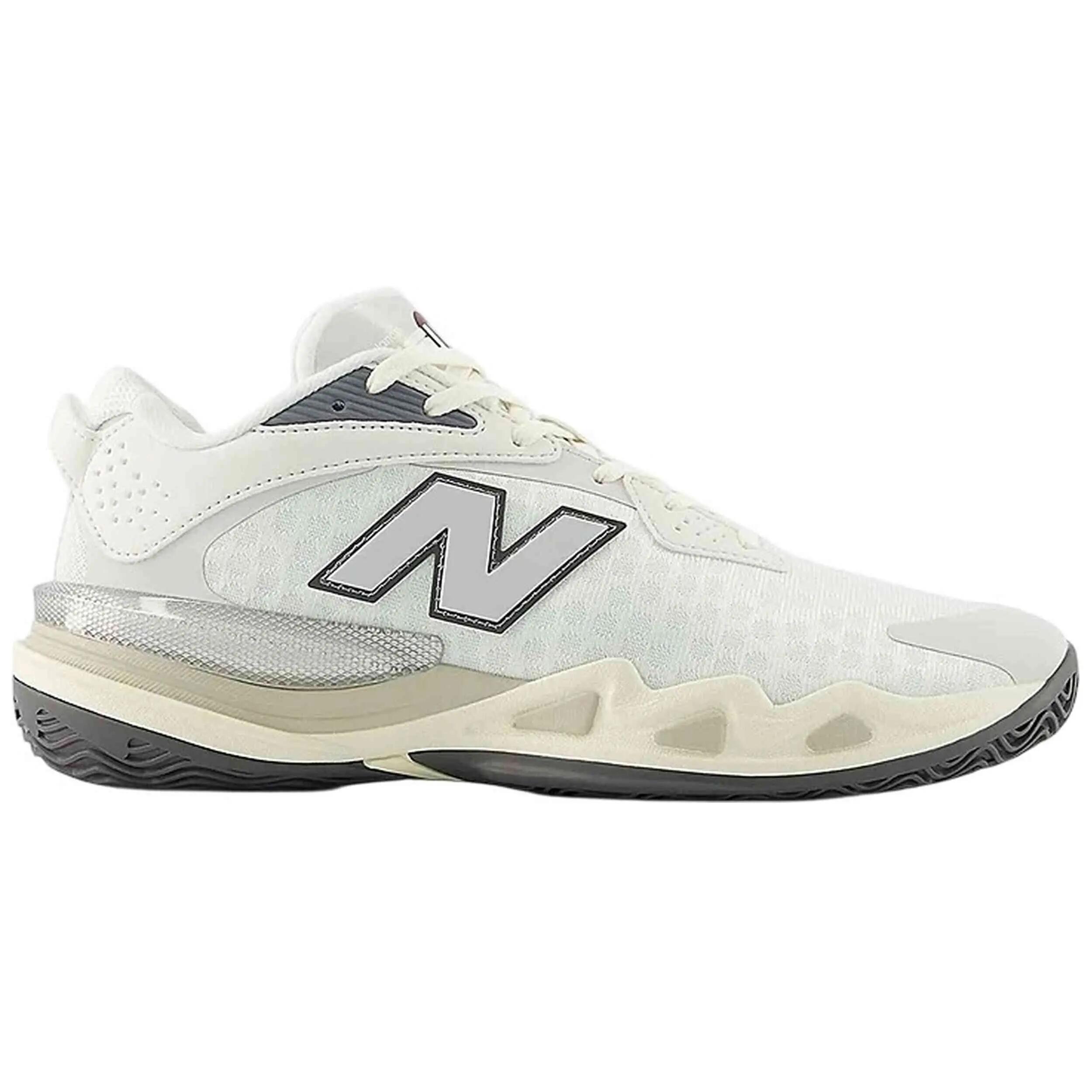 NEW BALANCE picture