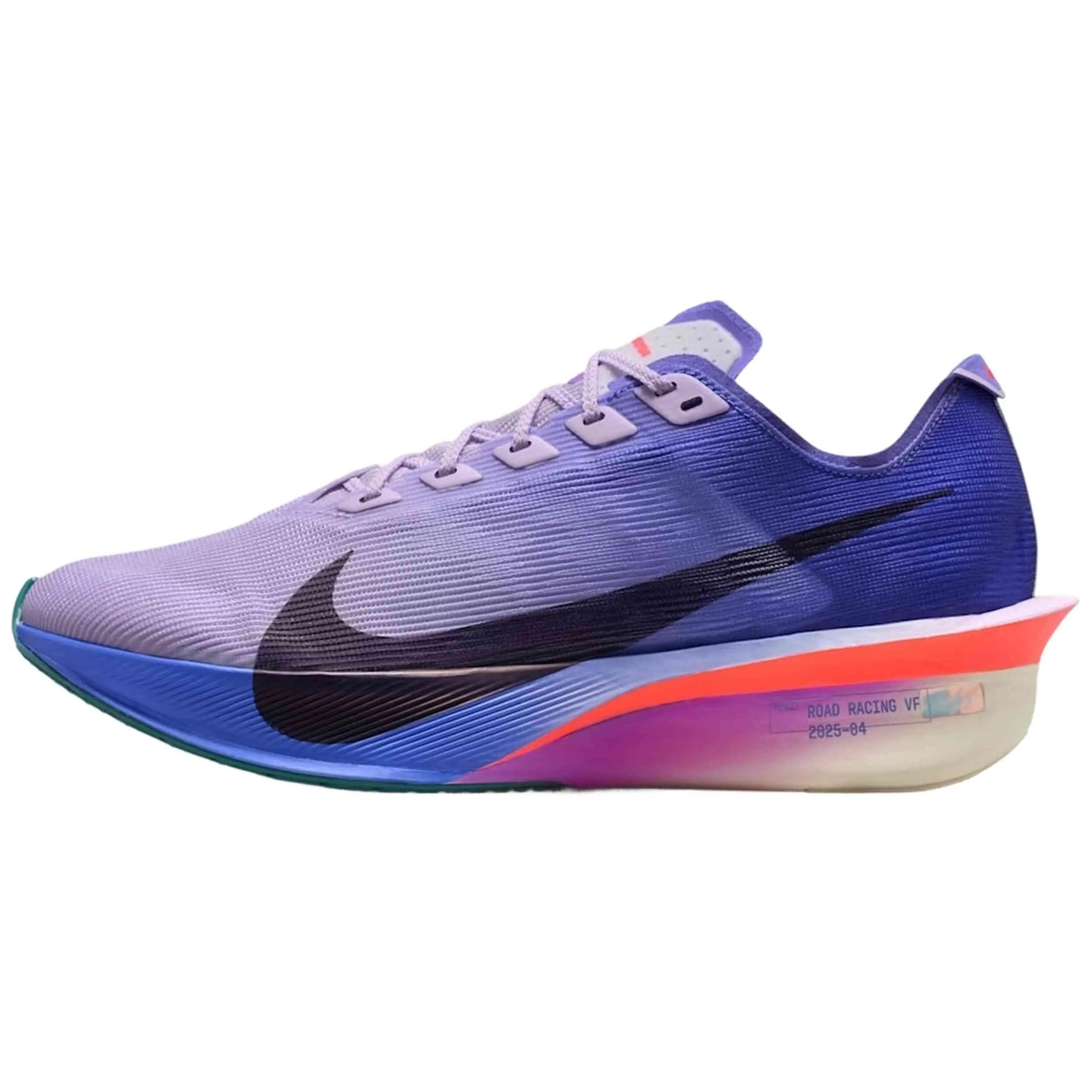 Tênis de corrida Nike modelo HF6412-503 para mulheres 2/5