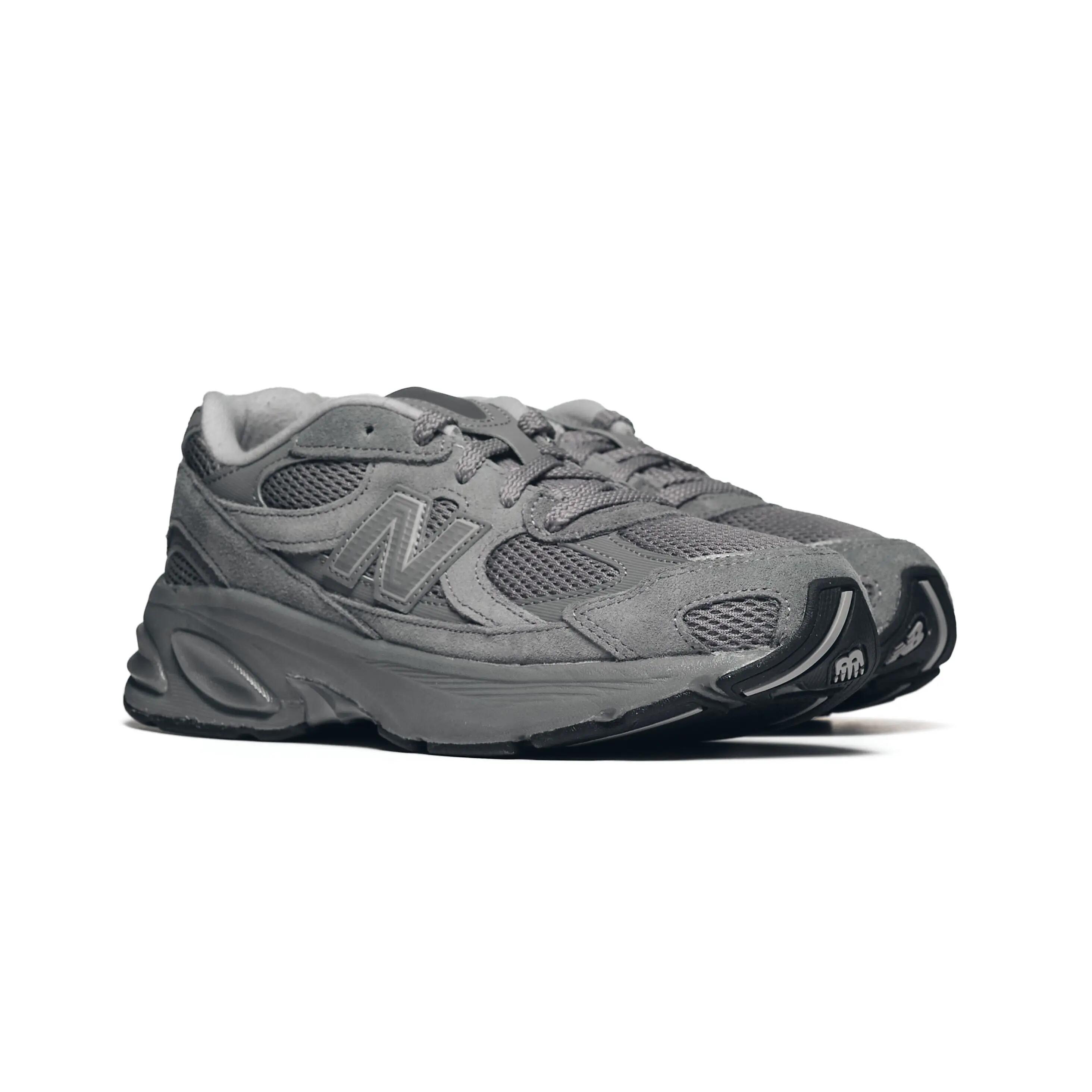 NEW BALANCE picture