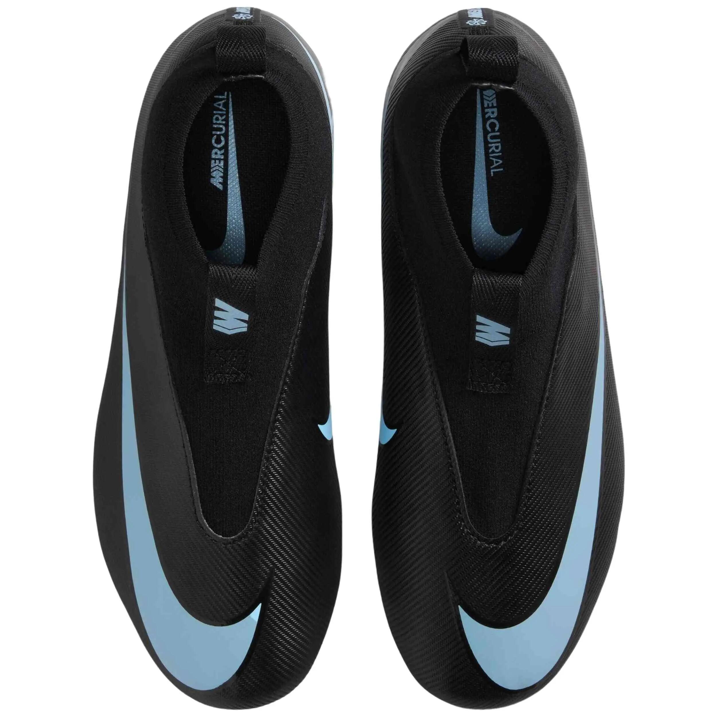 Botas de futbol Nike modelo FQ8304-001 para niños unisex 4/5