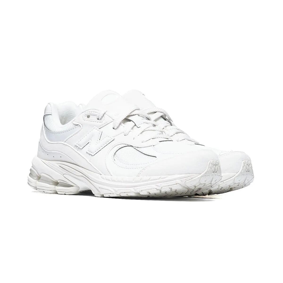 NEW BALANCE picture