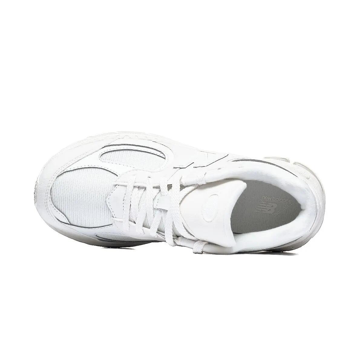 Dziecięce buty sportowe New Balance GC2002WH 4/6