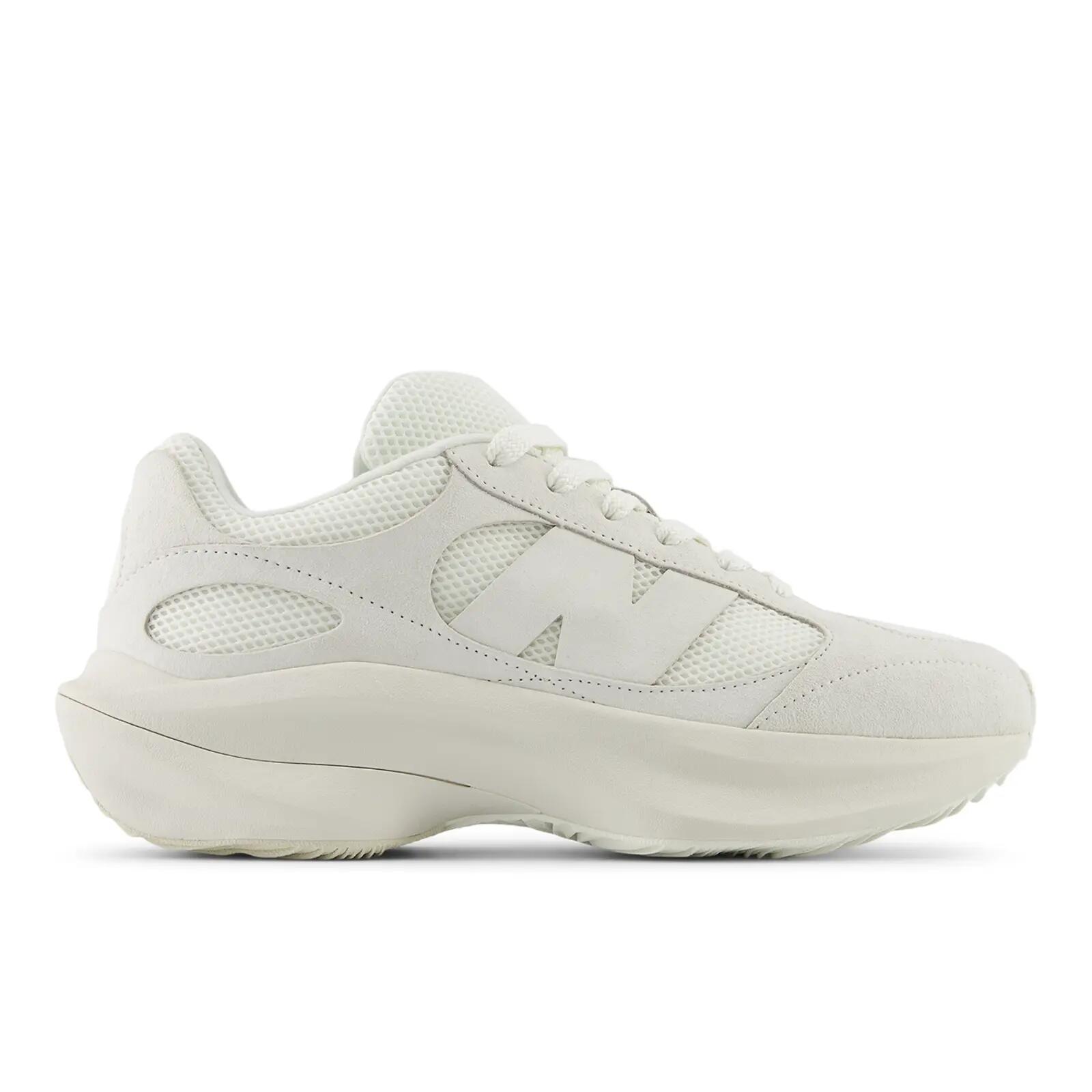 NEW BALANCE picture