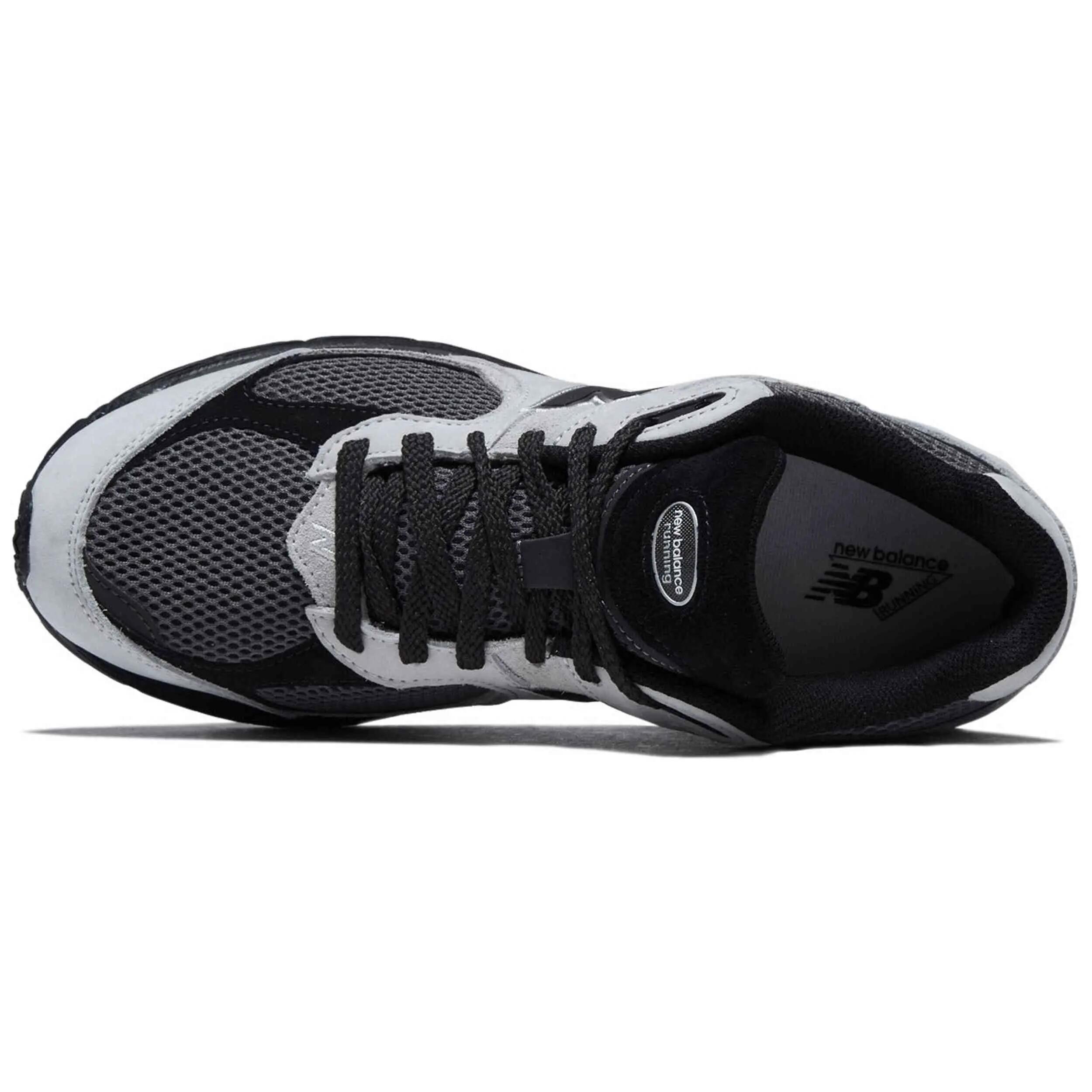 Baskets New Balance modèle U200210D pour unisexe 3/4
