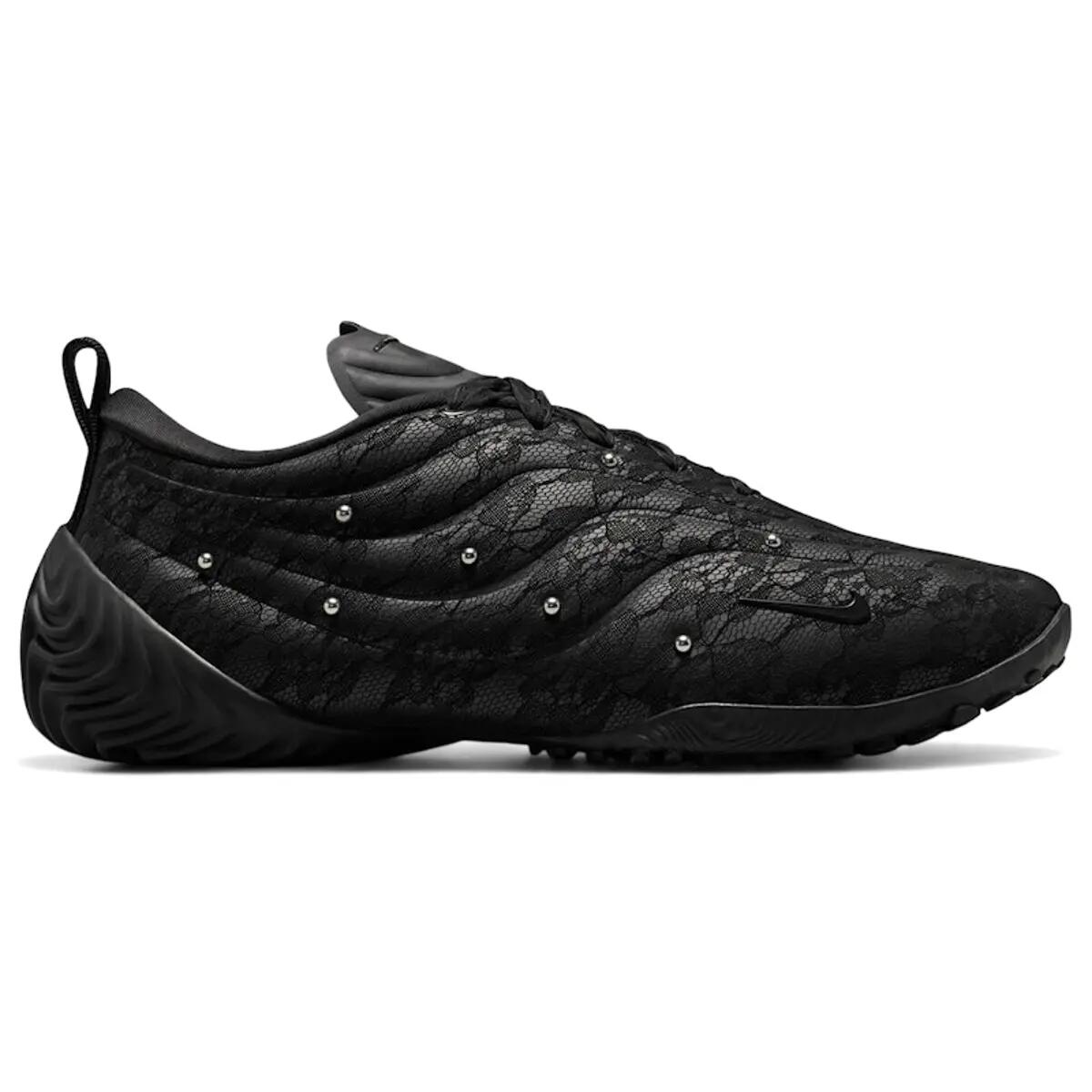 NIKE picture