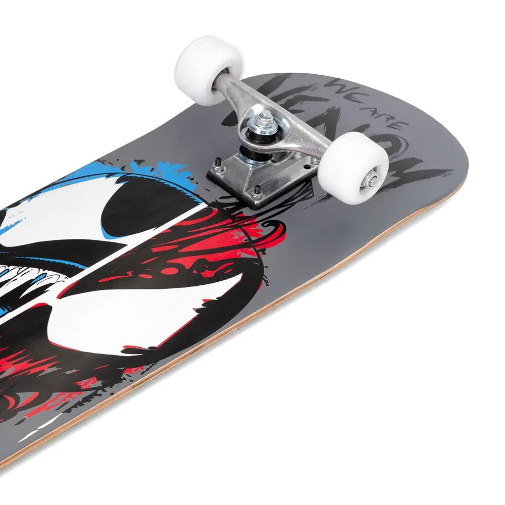 Skateboard en bois skate érable 9 plis trucks aluminium Venom 2 4/4