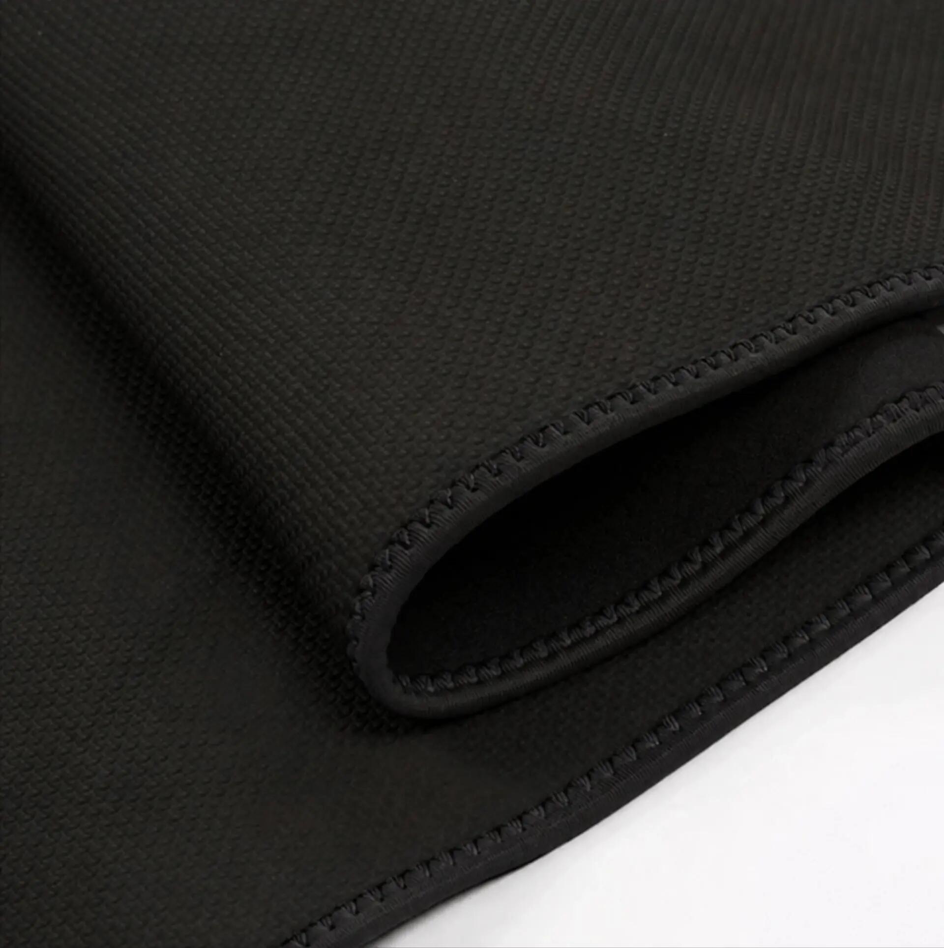 Autostoelhoes universeel neopreen - waterproof en antislip - 142 × 52 cm 3/5