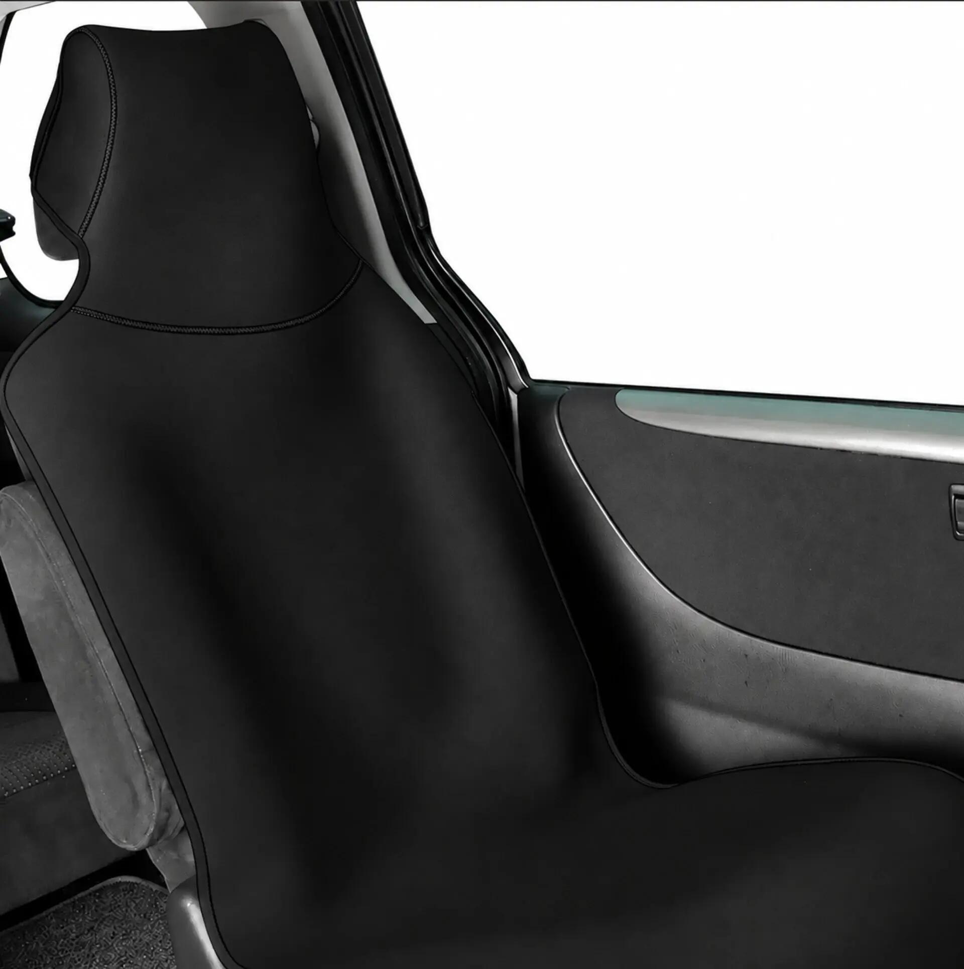 Autostoelhoes universeel neopreen - waterproof en antislip - 142 × 52 cm 2/5