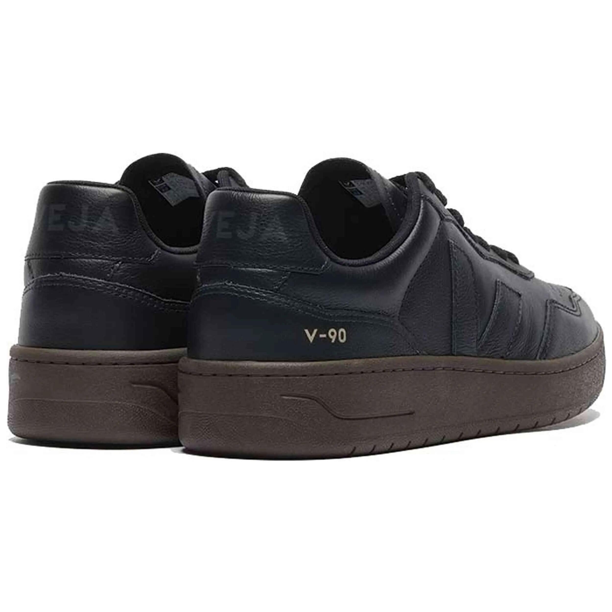 Sneakers Veja model Veja V-90 O.T. Leather "Eagle" W for women 4/4