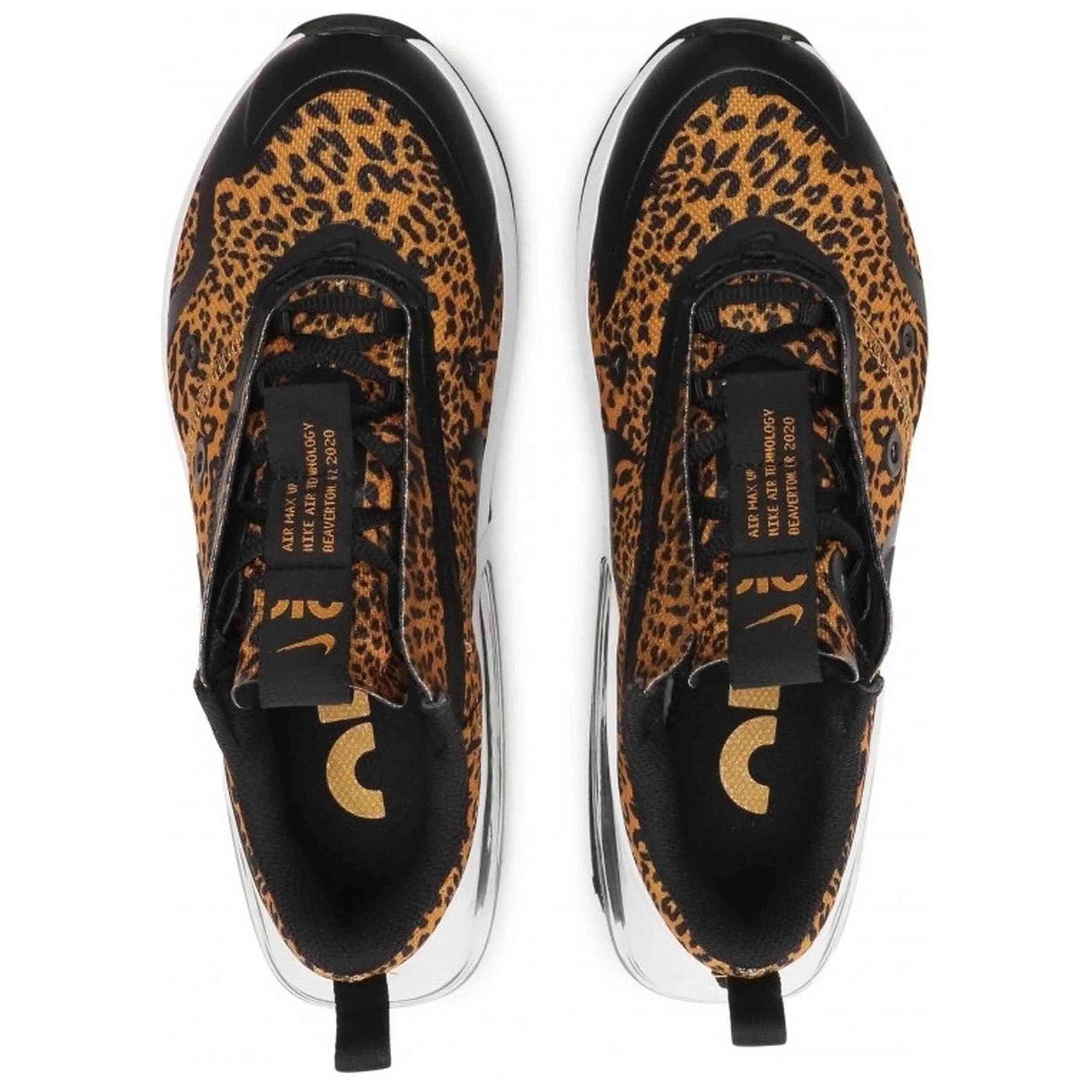 Baskets Nike modèle DC9206-700 pour femmes 5/5