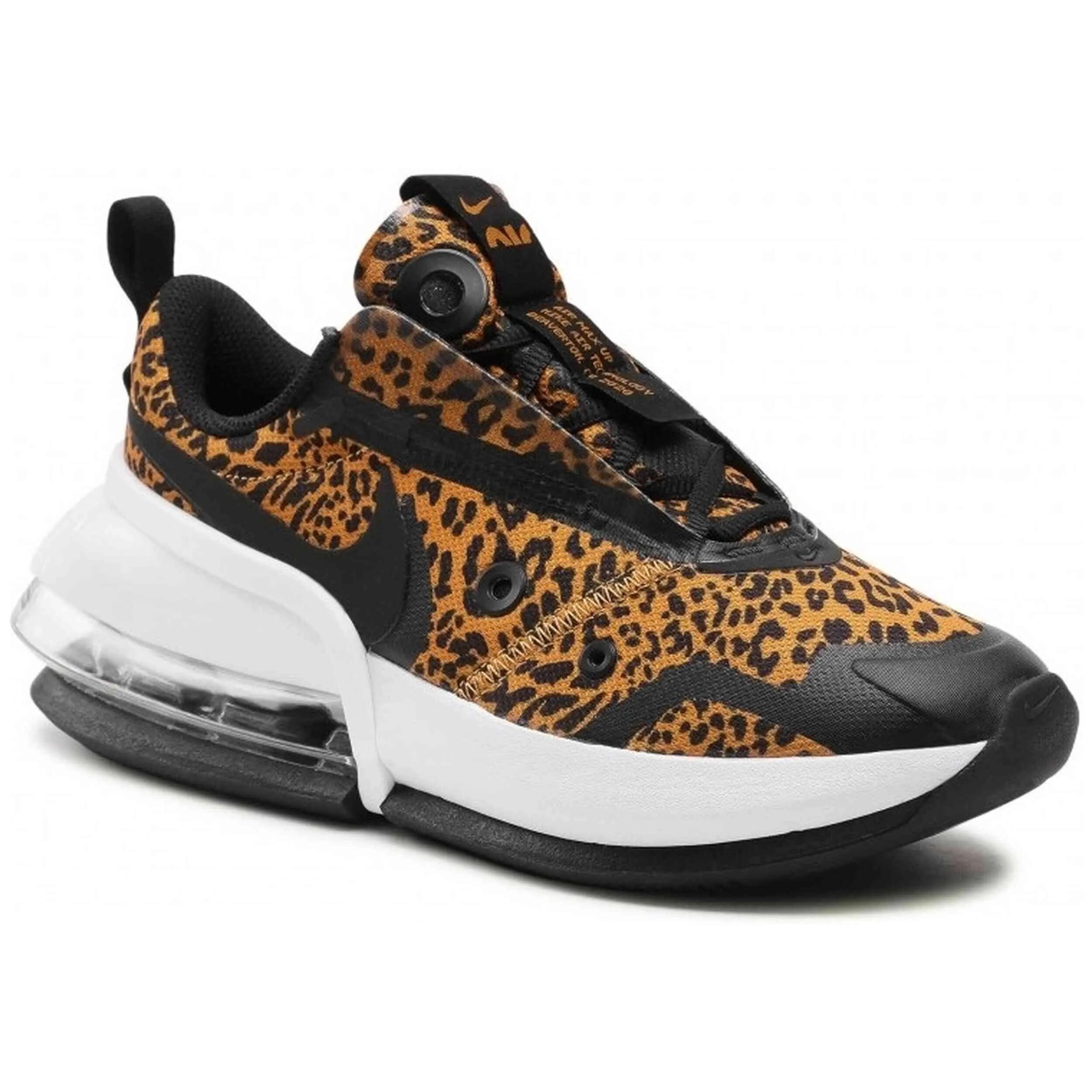 Baskets Nike modèle DC9206-700 pour femmes 2/5