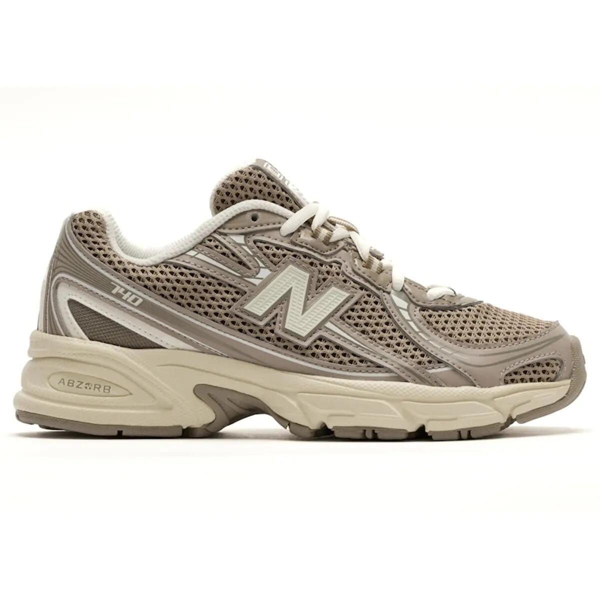 NEW BALANCE picture