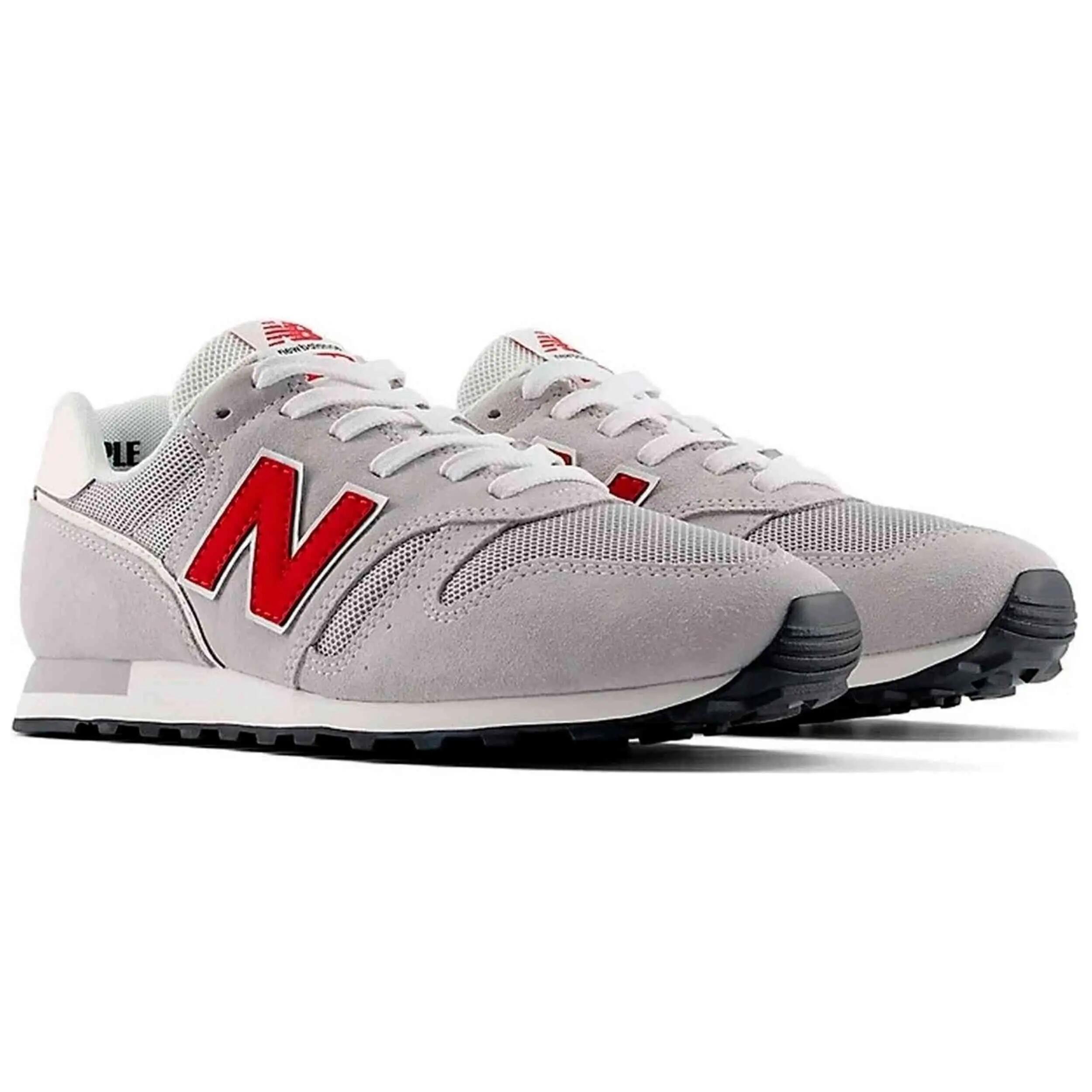 Zapatillas New Balance modelo U3732LL para hombre 3/4