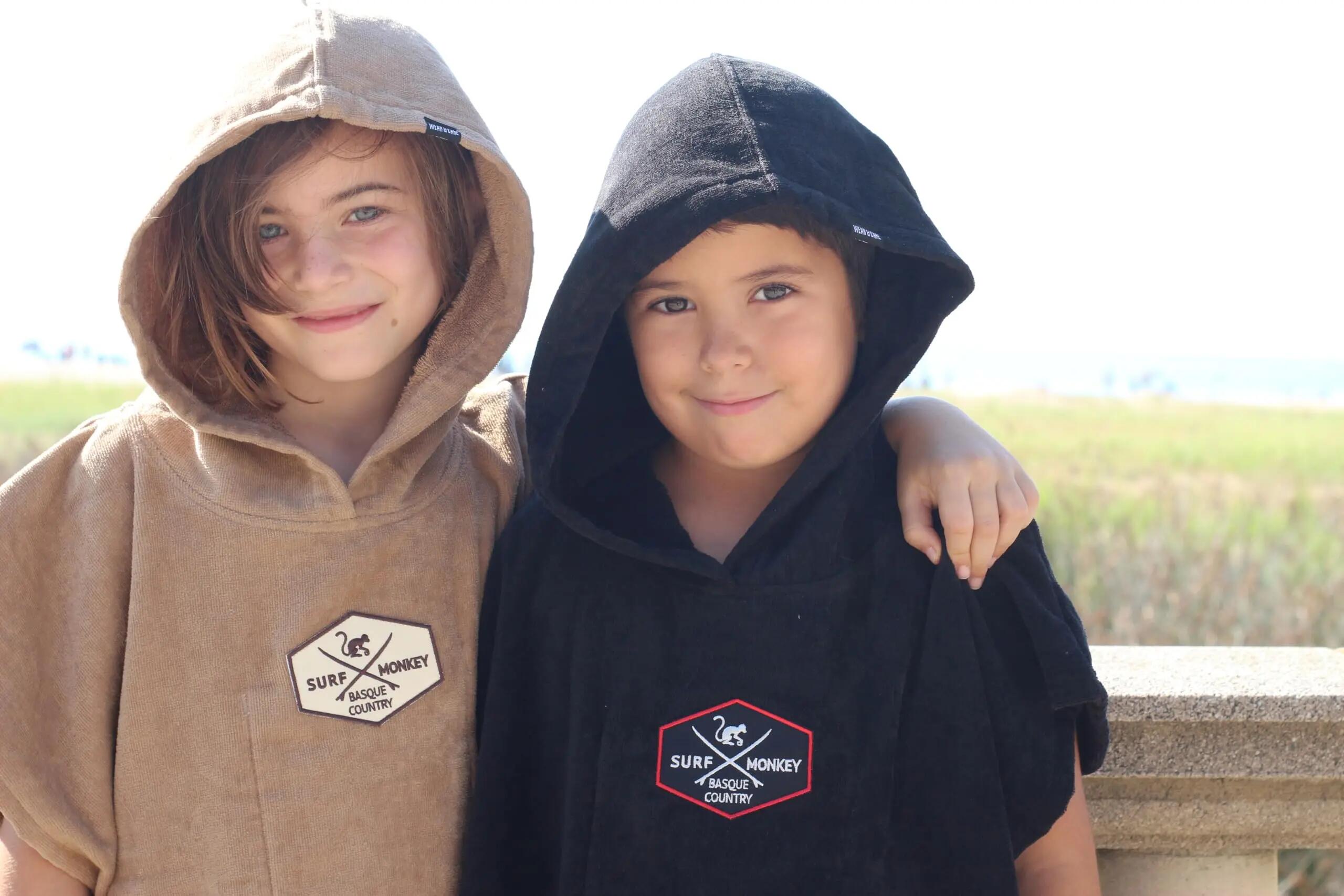 Kinderponcho aus Bio-Baumwolle (Beige, 10-14) 4/5