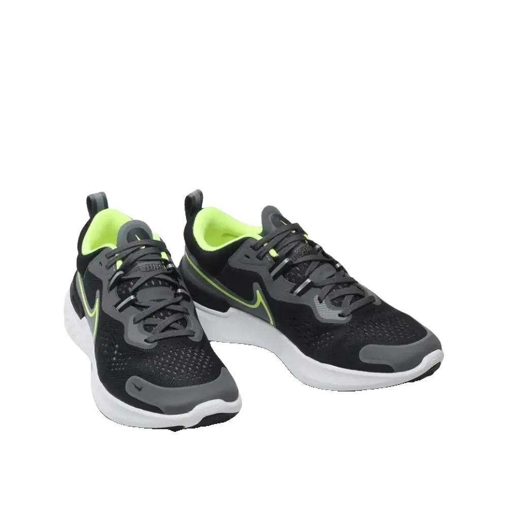 Chaussures running hommes Nike React Miler 2 3/7