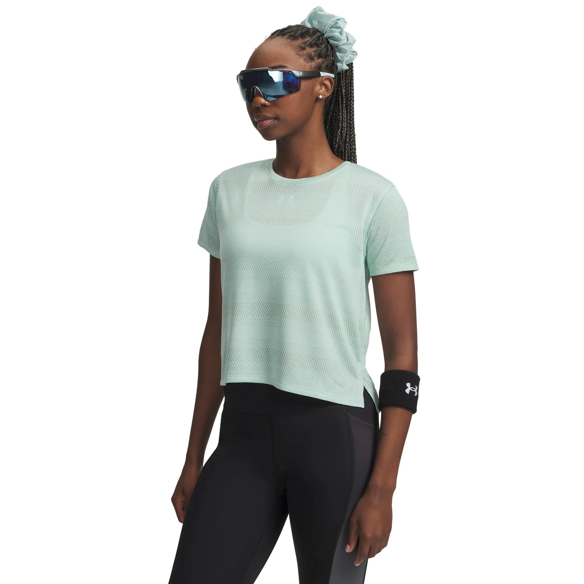 UNDER ARMOUR picture
