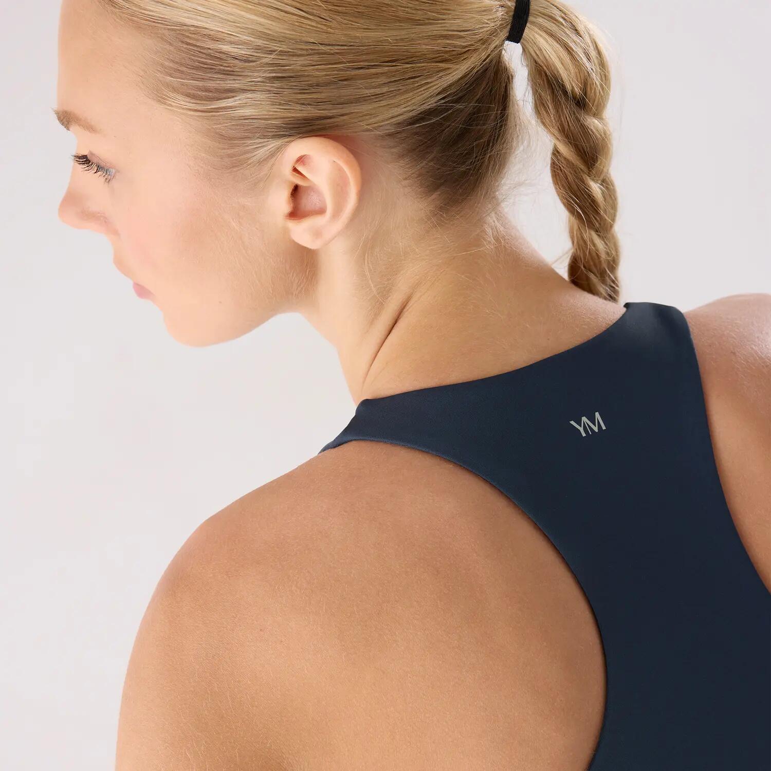 PRÉ-VENDA Camisola desportiva justa de mulher azul-marinho com top integrado 4/6