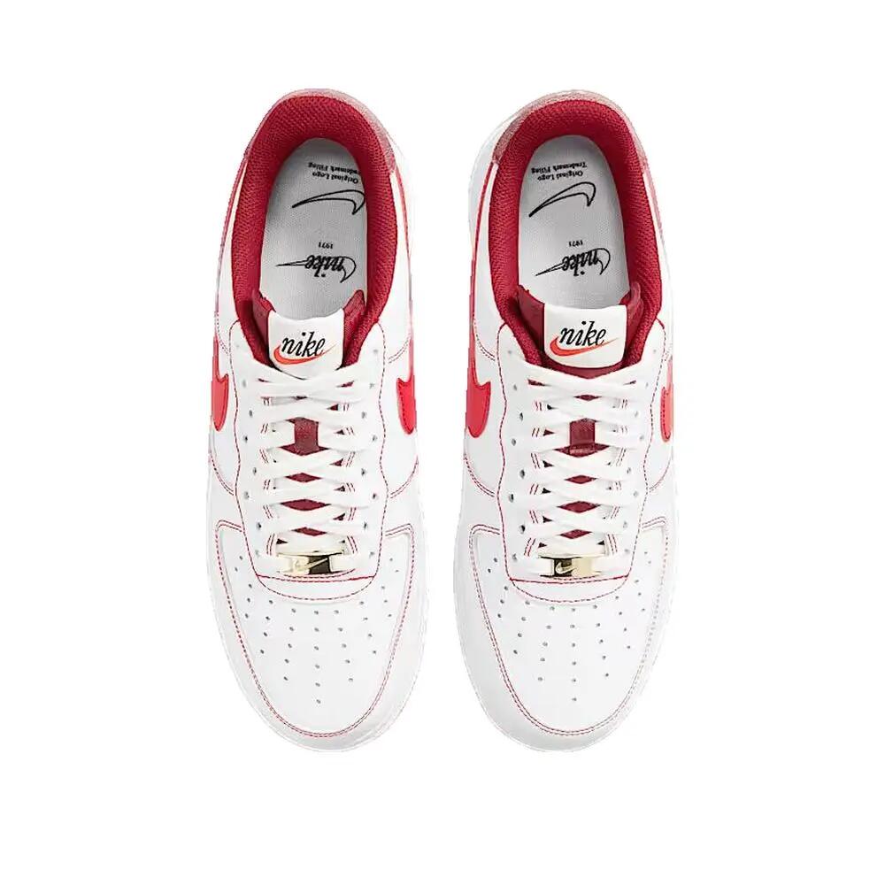 Buty do chodzenia męskie Nike Air Force 1 07 2/3