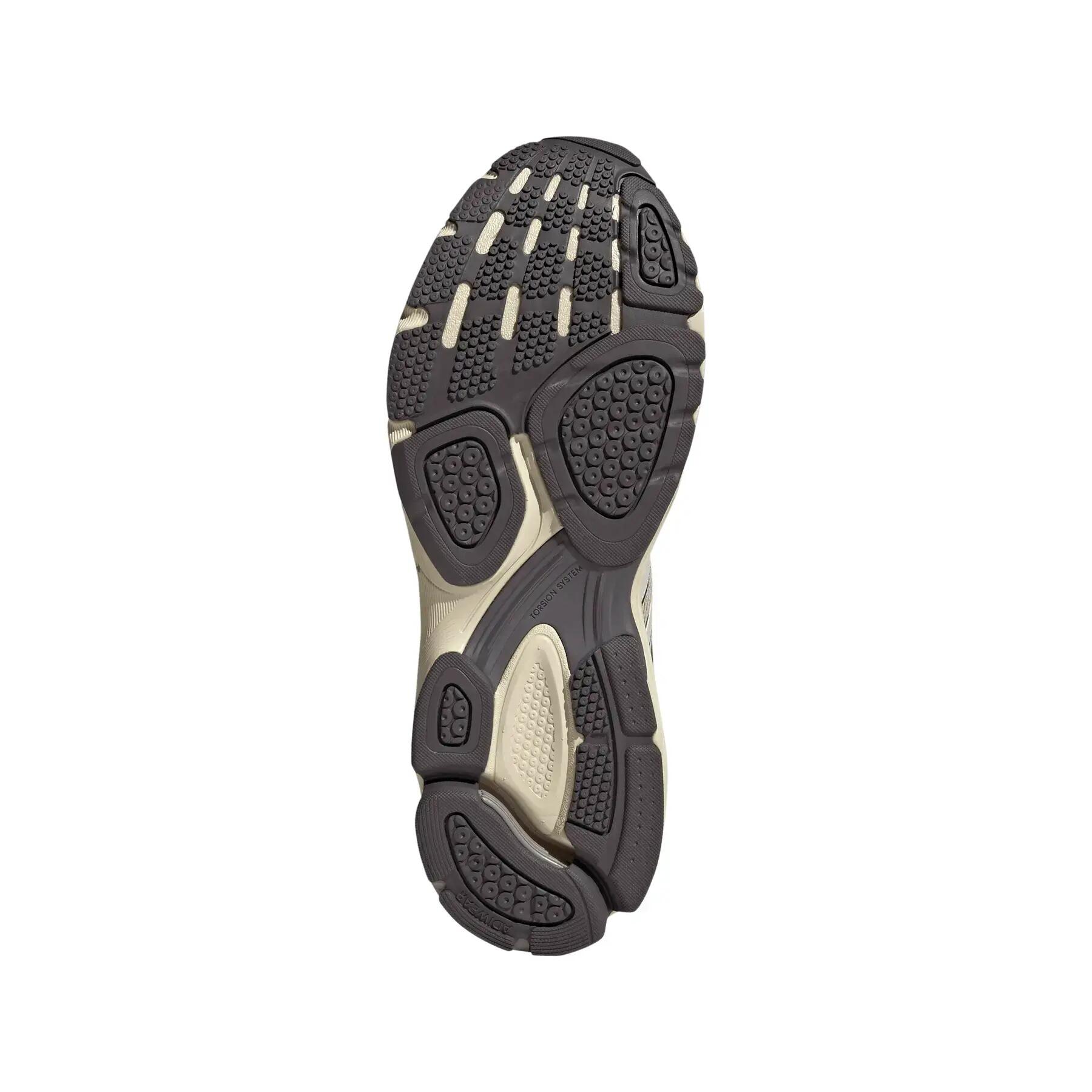 Baskets adidas Spiritain 2000 7/12