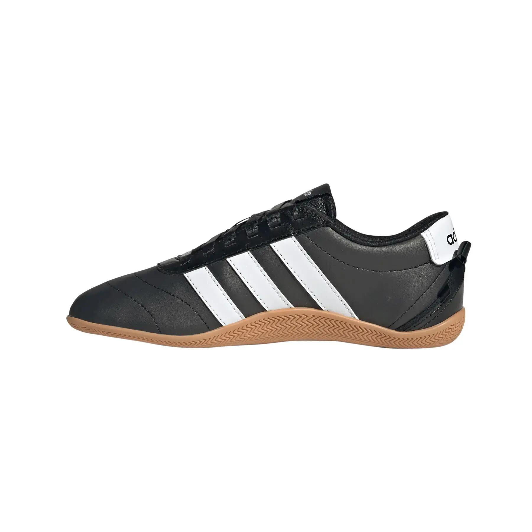 Buty sportowe damskie adidas Grand Court Lo 6/7